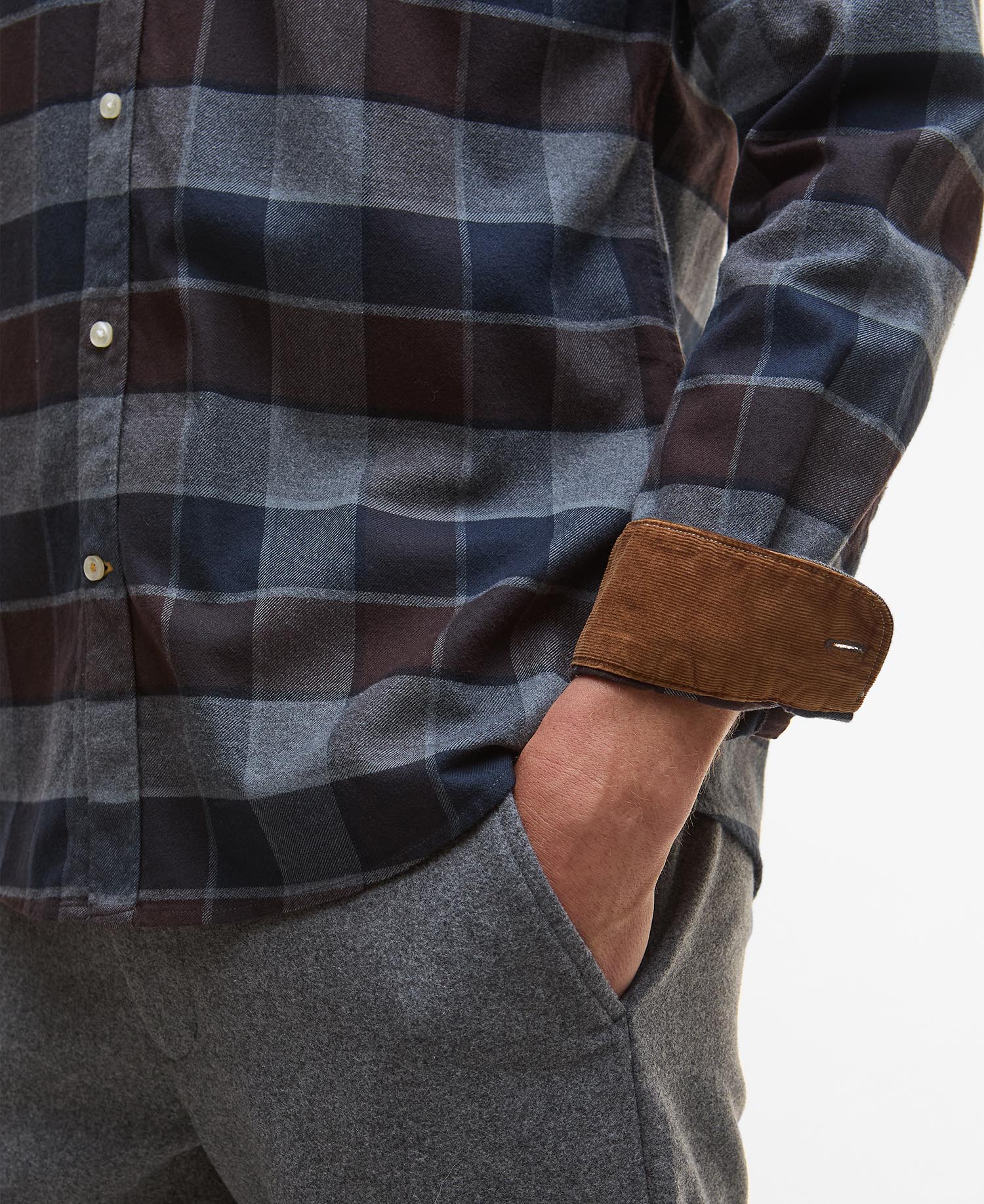 Valley Tailored Long-Sleeved Shirt image number 4