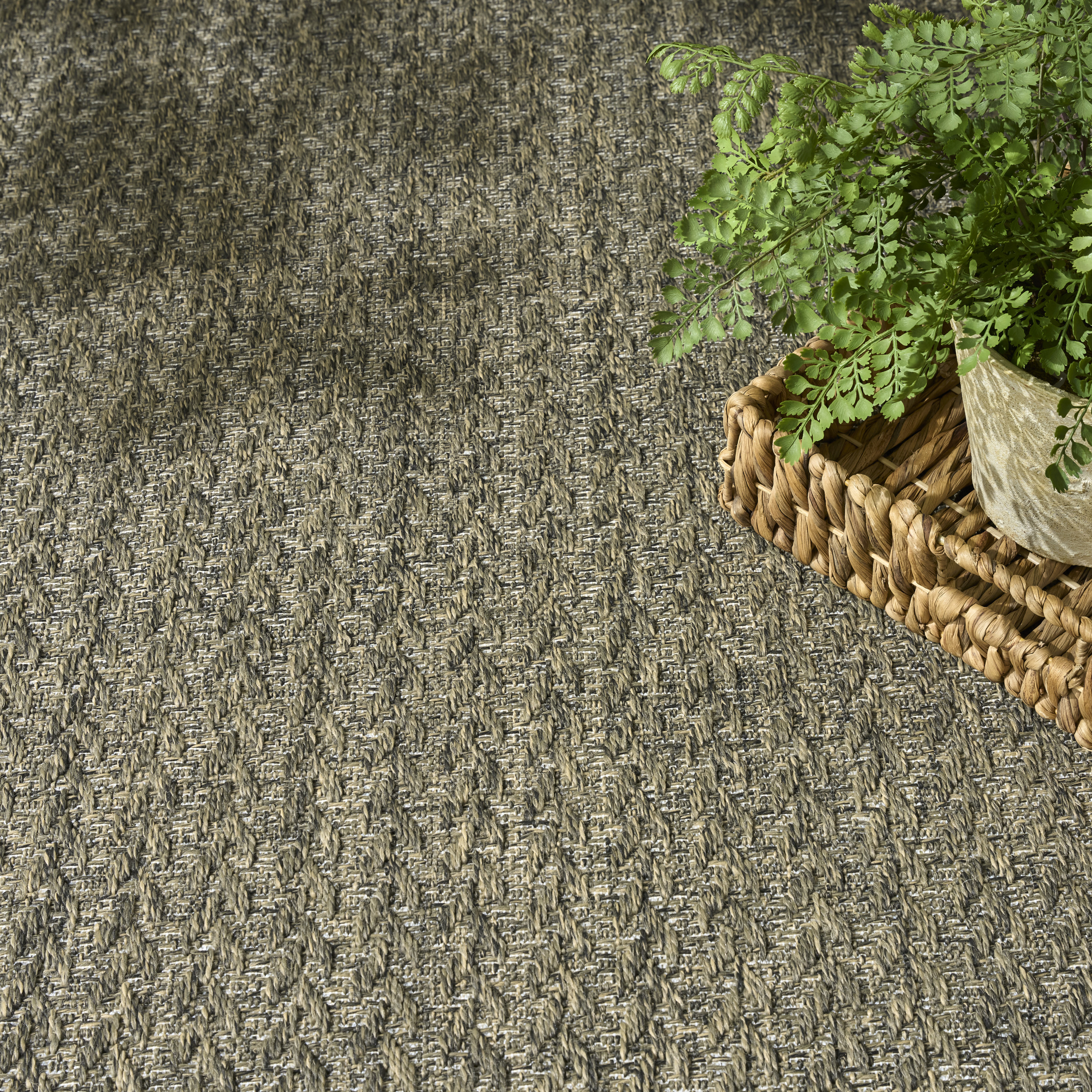Nourison Tulum 8' x Round Olive Outdoor Rug