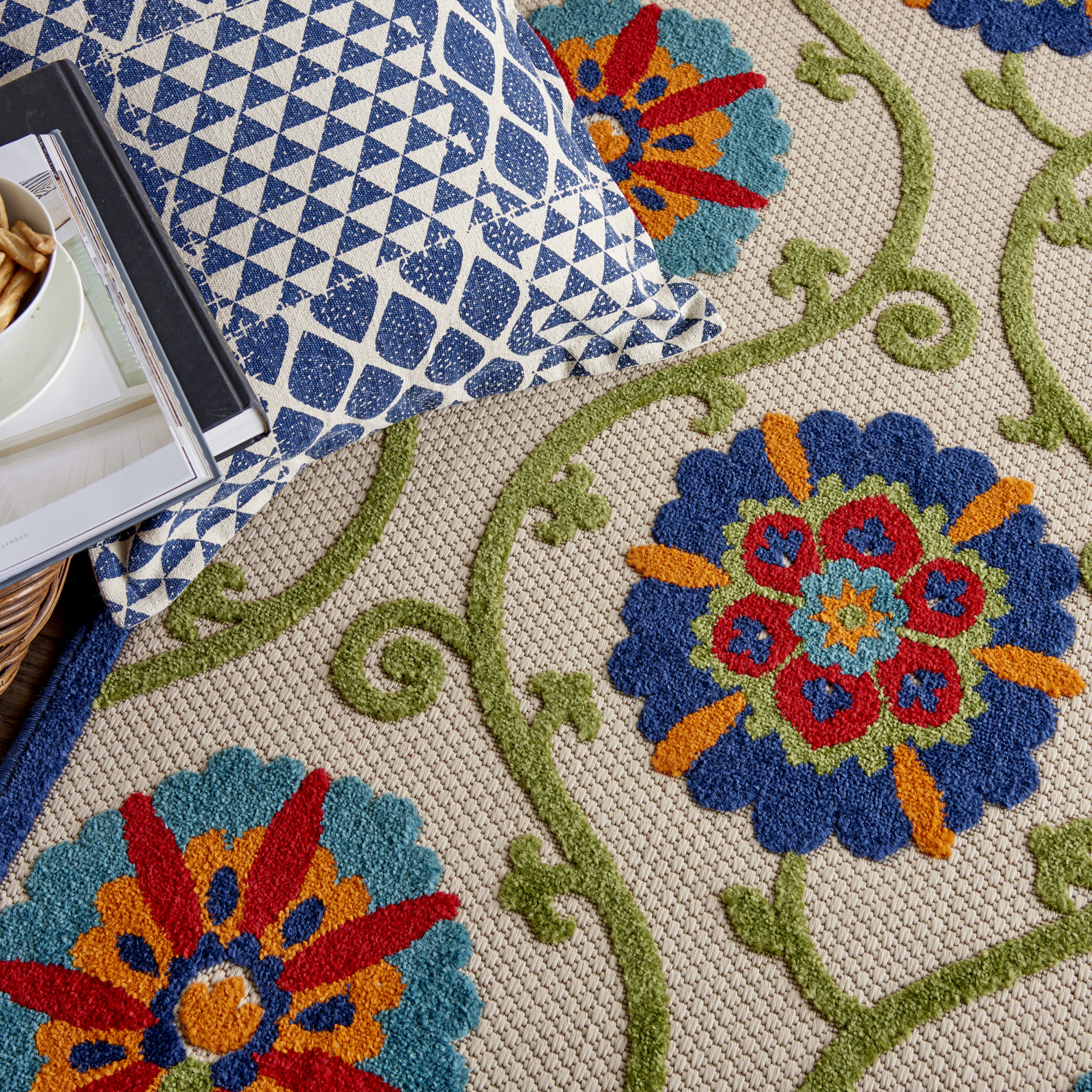Nourison Aloha 5'3" x 7'5" Blue Multicolor Contemporary Rug