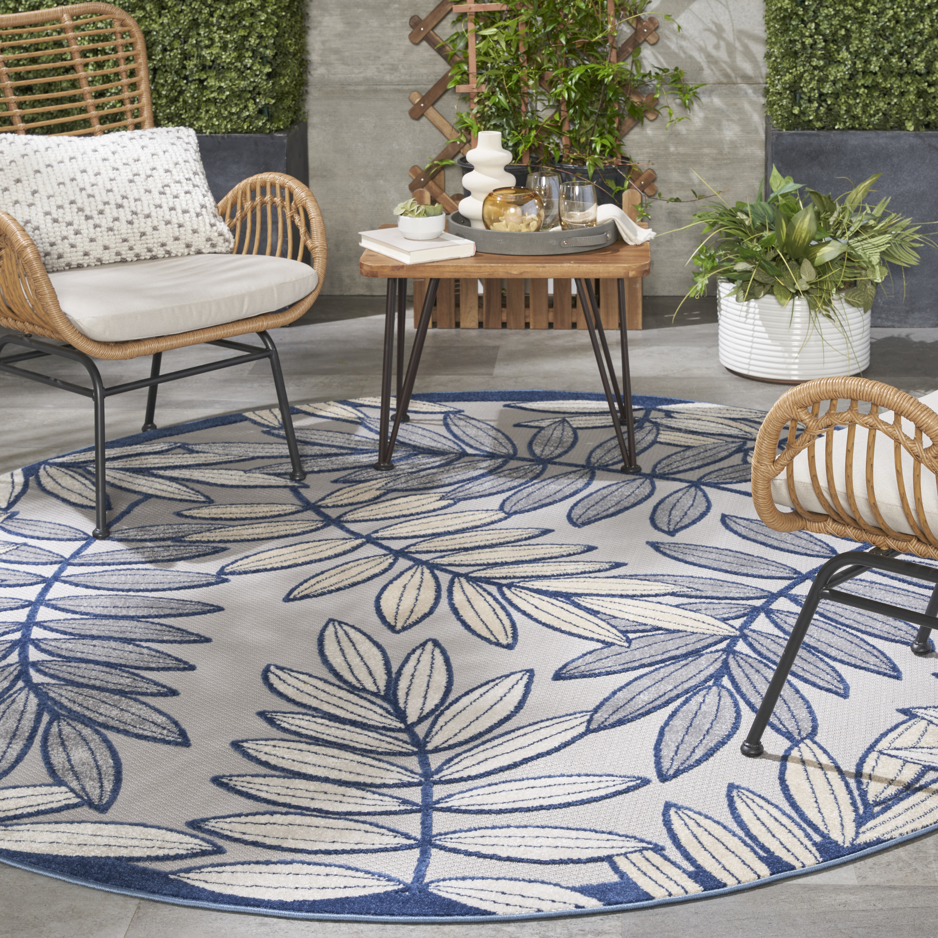 Nourison Aloha 7'10" x Round Ivory Navy Tropical Rug