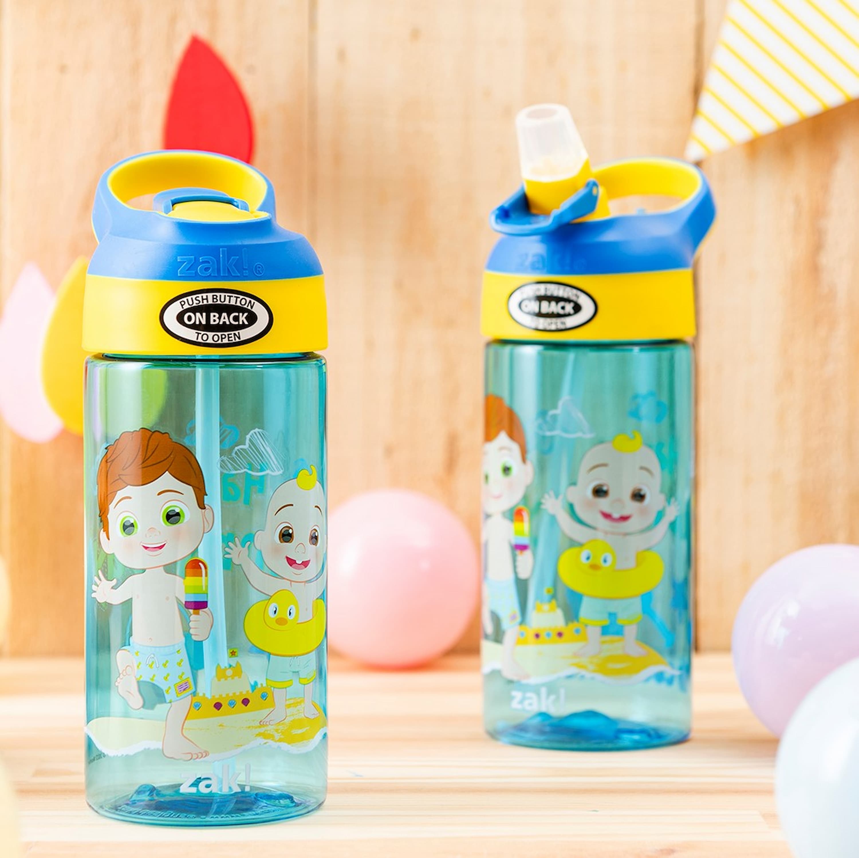CoComelon 17.5 ounce Water Bottle, Happy, Sunny Day!, 2-piece set slideshow image 5