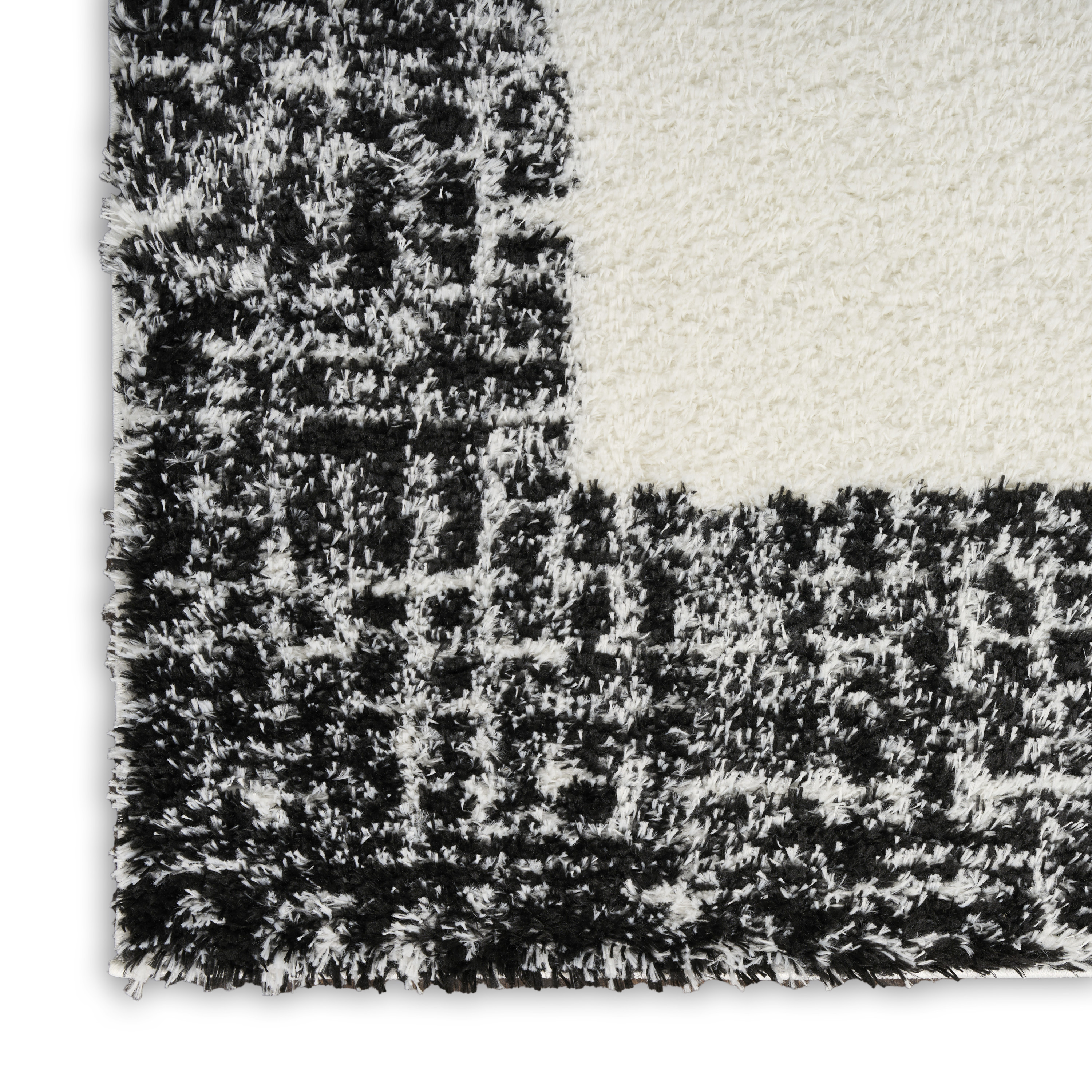 Nourison Pacific Shag 7'10" x 9'10" Ivory Black Shag Indoor Rug