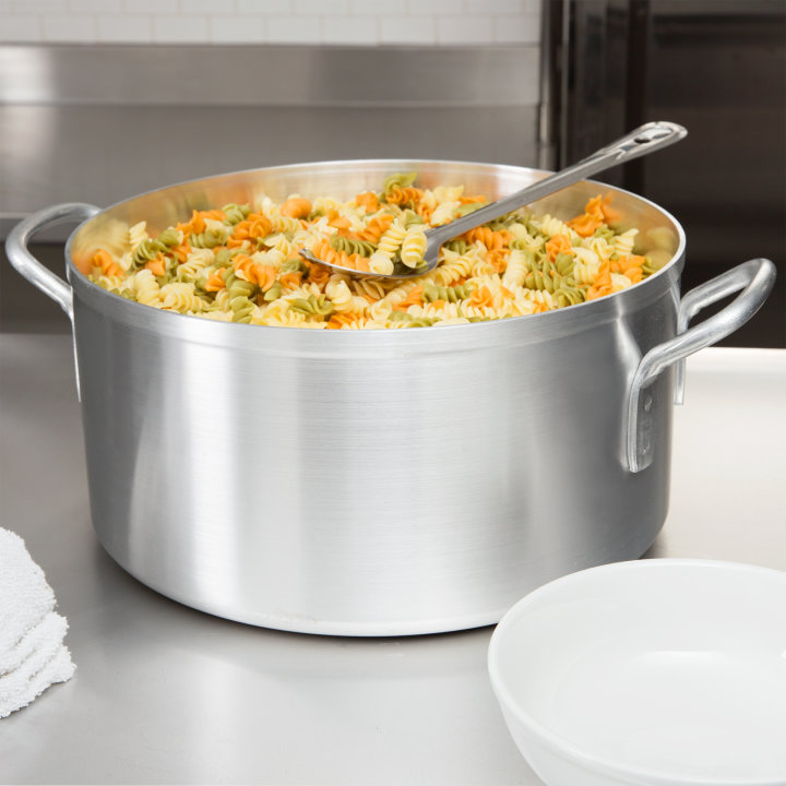 18 ½-quart Wear-Ever® aluminum pasta and vegetable pot