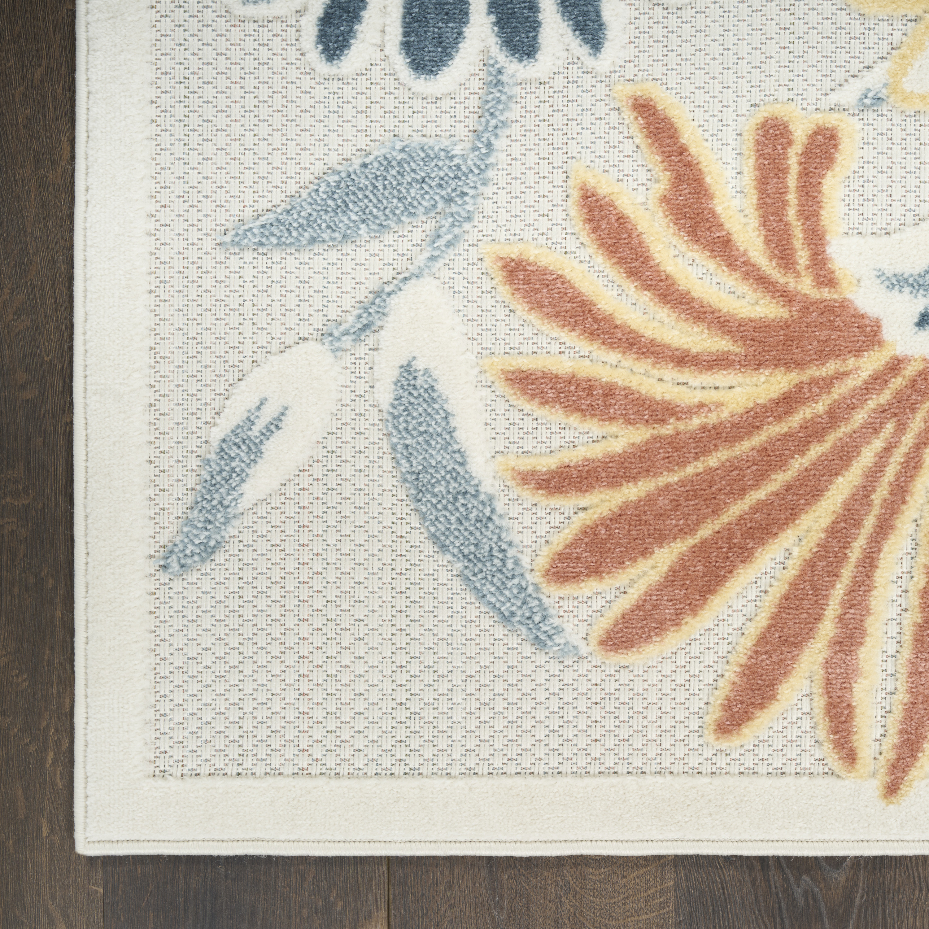 Nourison Aloha 7'10" x 10'6" Ivory Rose Outdoor Rug