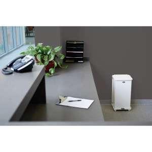 Rubbermaid Commercial, Defenders, 25 gal, Metal, White, Square, Receptacle