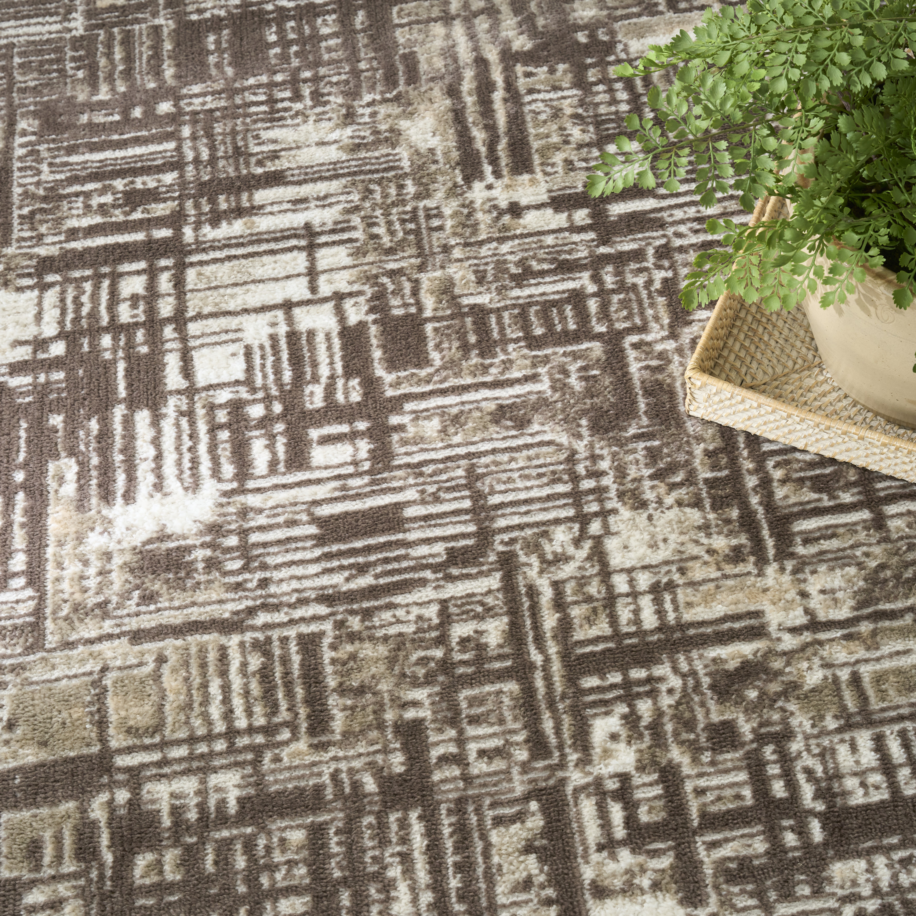 Nourison Dekor 5'3" x 7' Brown Modern Indoor Rug