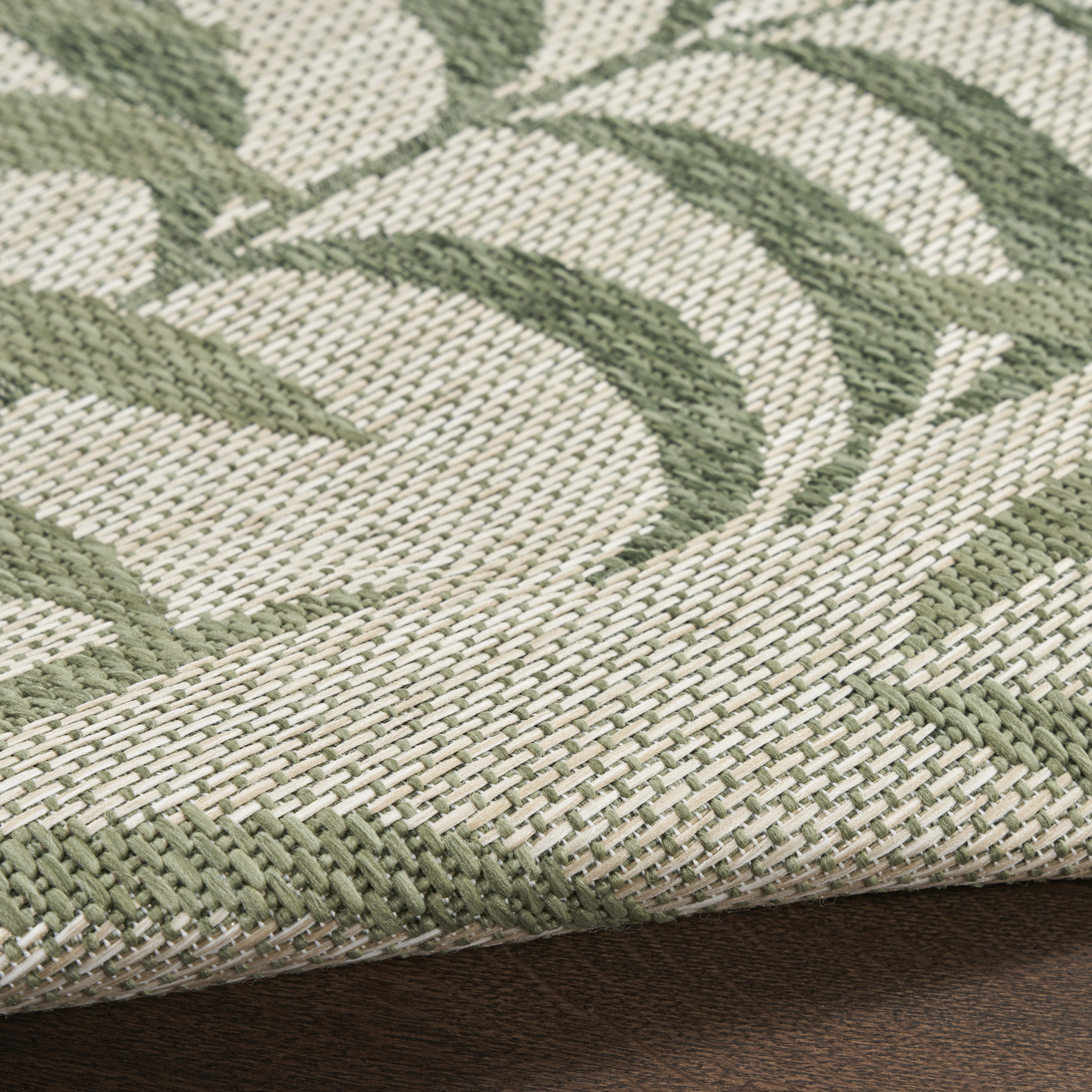 Nourison Garden Oasis 4' x 6' Ivory Green Outdoor Rug