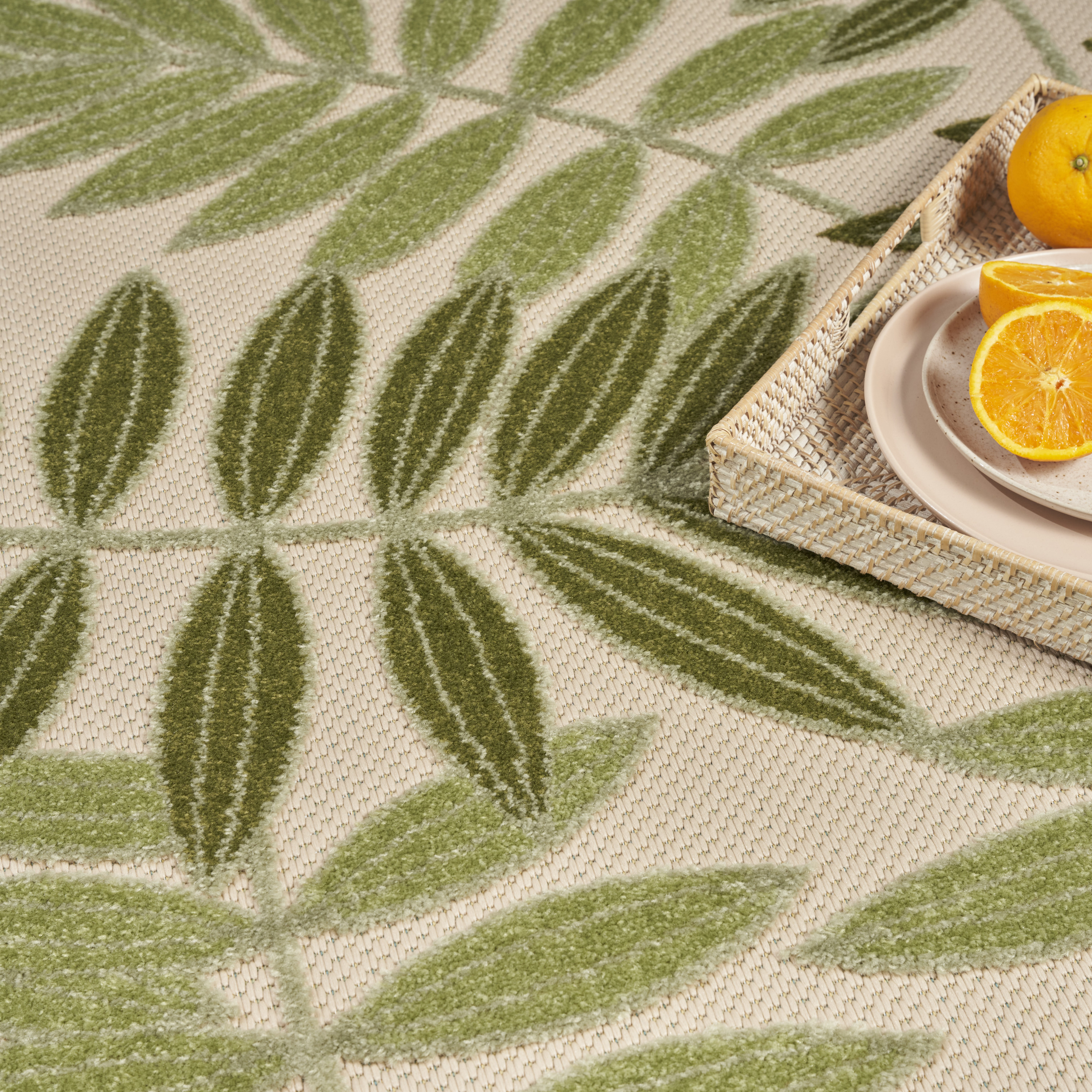 Nourison Aloha 6' x 9' Ivory Green Outdoor Rug