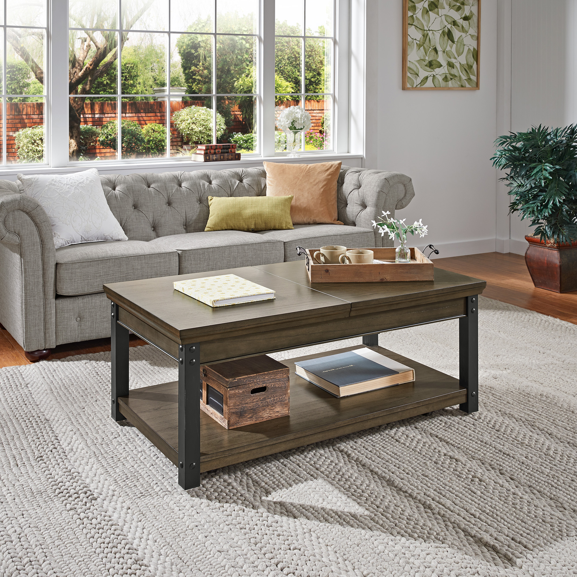 Wood Finish Lift-Top Coffee Table