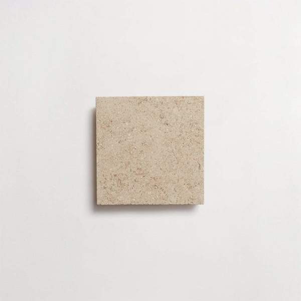 clé lapidary: legacy | grand place limestone | grand stout | honed | ange | sample 