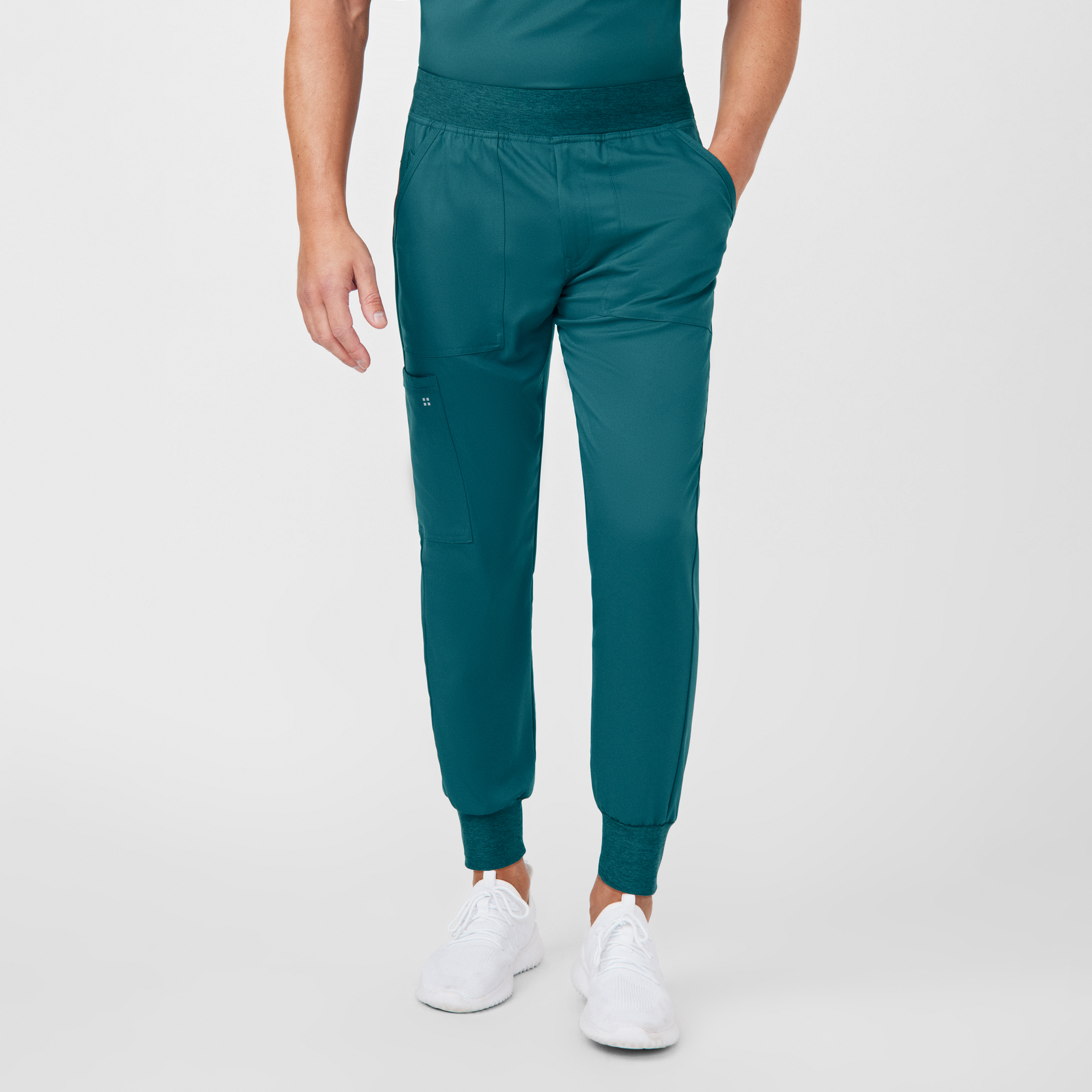White Cross VIBE WB431 Men‘s 6 Pocket Jogger Scrub Pants with Knit Waist and Internal Drawstring-White Cross