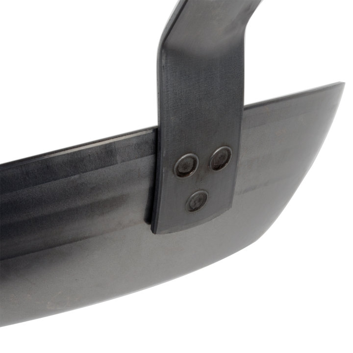 9 ⅜-inch carbon steel fry pan