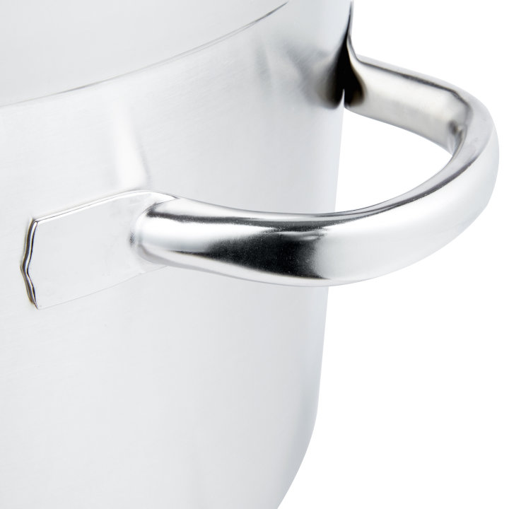 32 ¾-quart Centurion® stainless steel sauce pot