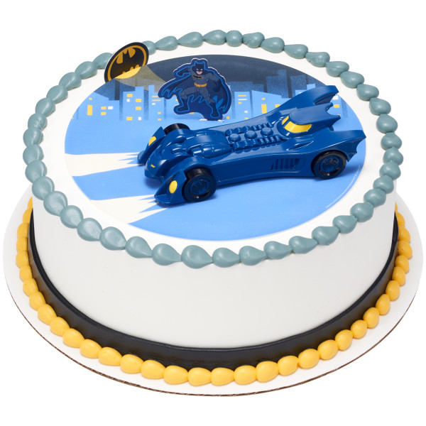 Batman™ Into Action PhotoCake® Edible Image® DecoSet® Background
