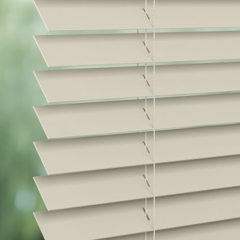 Java 8323 Wood Venetians