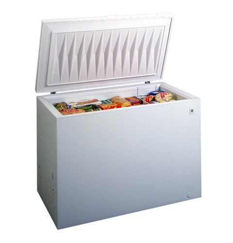 GE® Manual Defrost 14.8 Cu. Ft. Chest Freezer