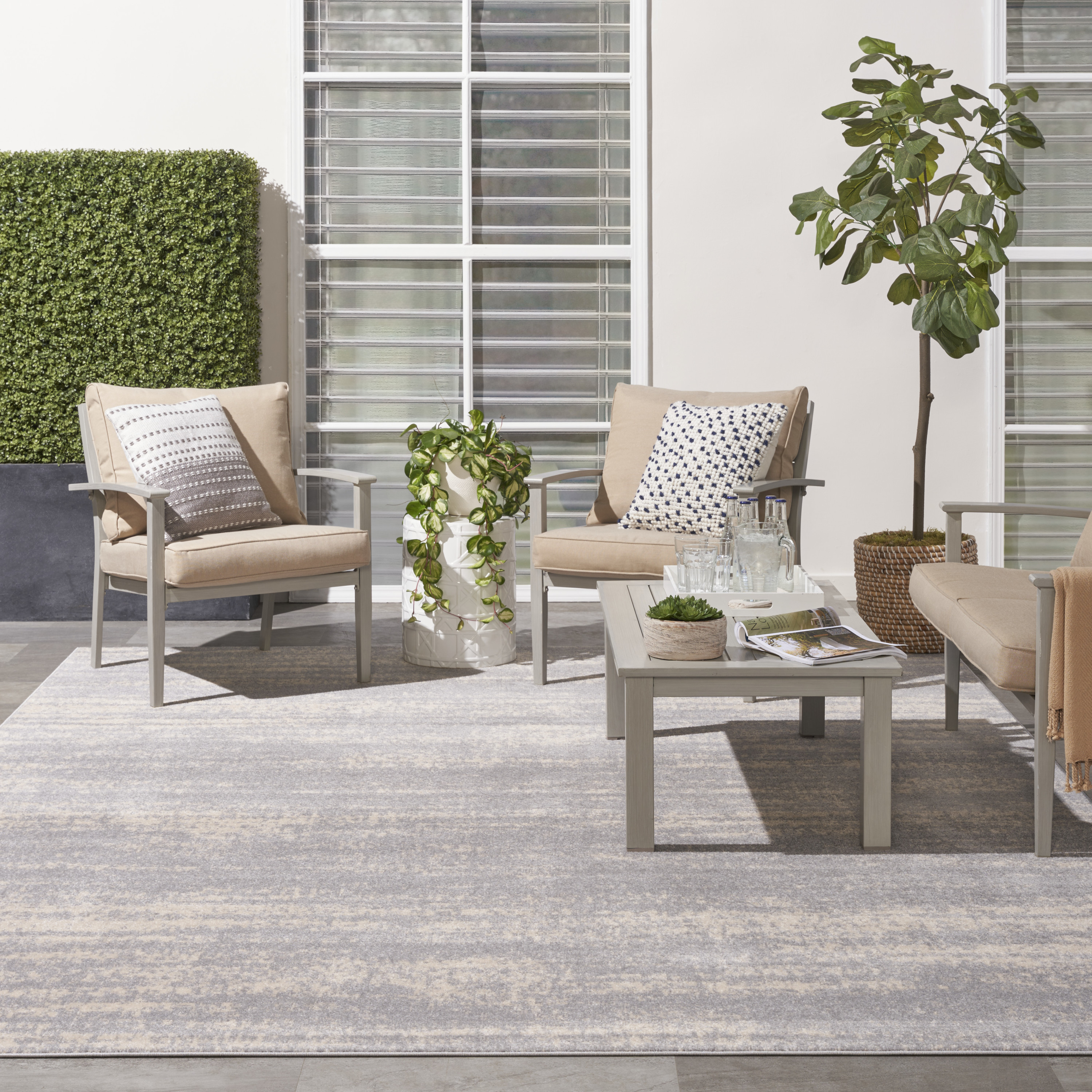 Nourison Nourison Essentials 8' x 10' Grey Beige Modern Rug