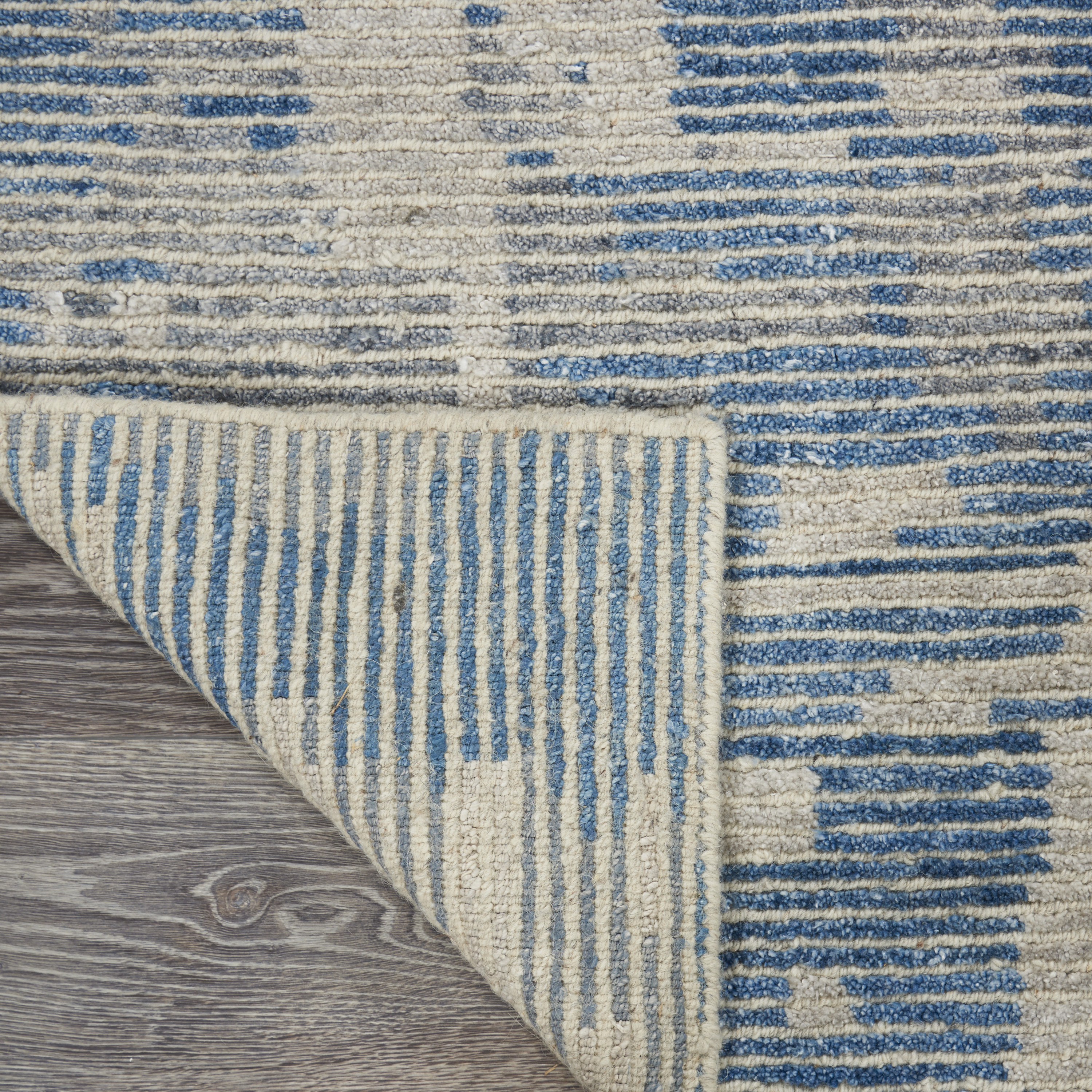 Nourison Ellora 5'6" x 7'5" Blue Modern Indoor Rug
