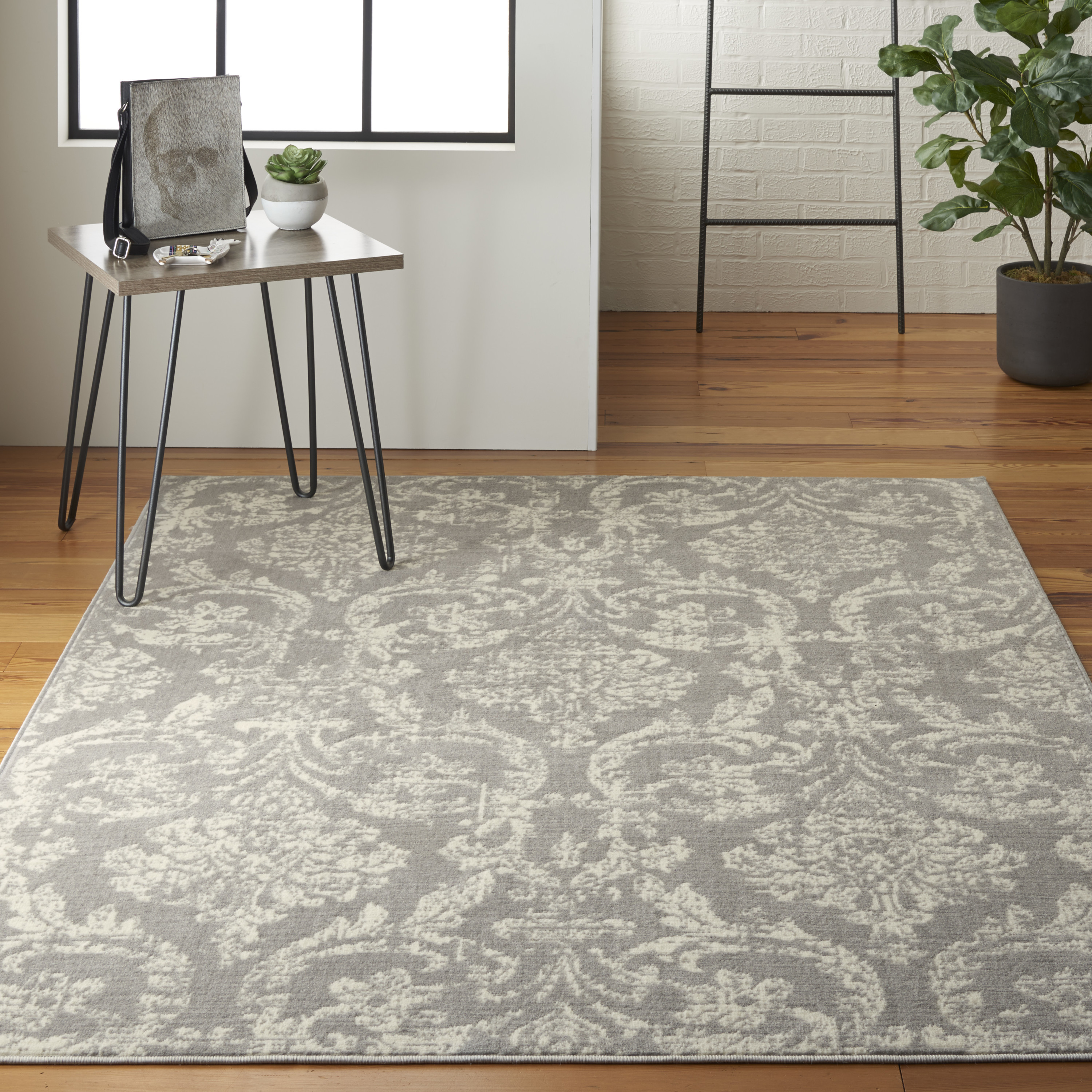 Nourison Jubilant 5'3" x 7'3" Grey Vintage Indoor Rug