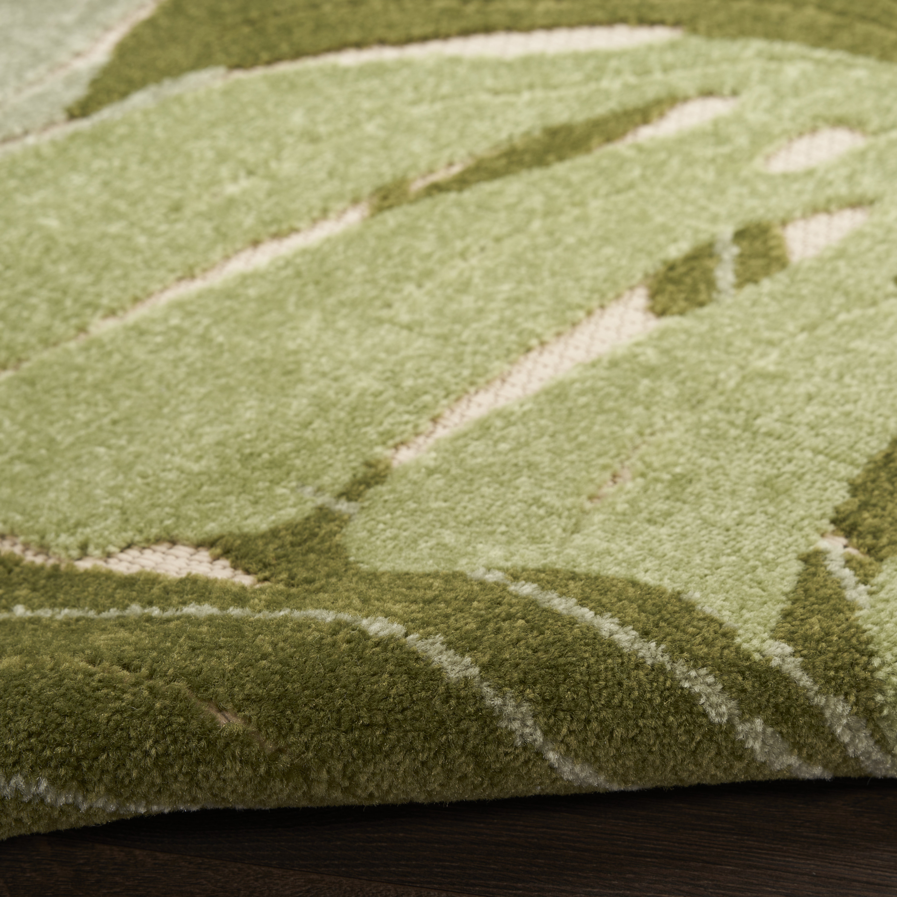 Nourison Aloha 6' x 9' Ivory Green Outdoor Rug