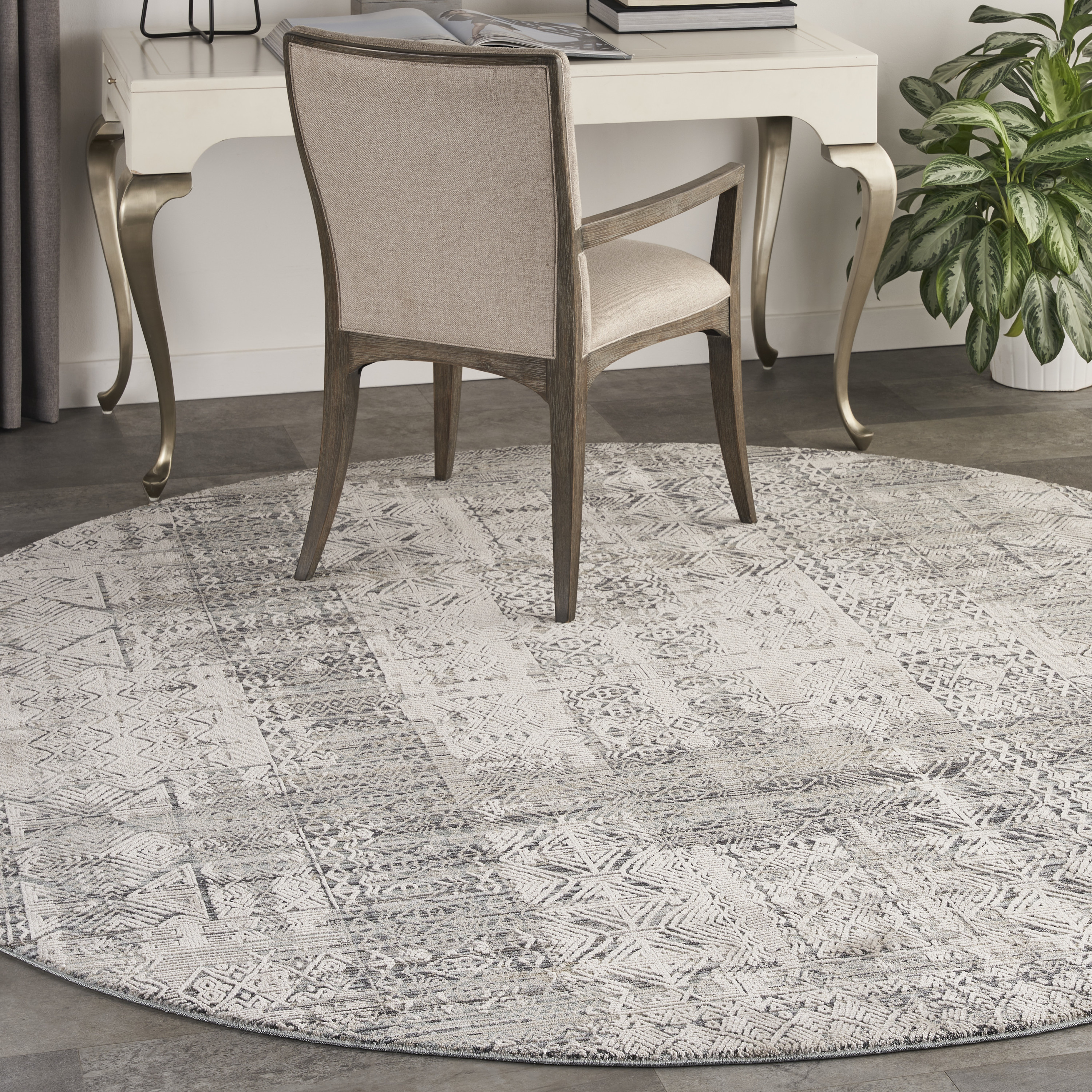Nourison Lynx 7’10” x Round Ivory Blue Vintage Indoor Rug