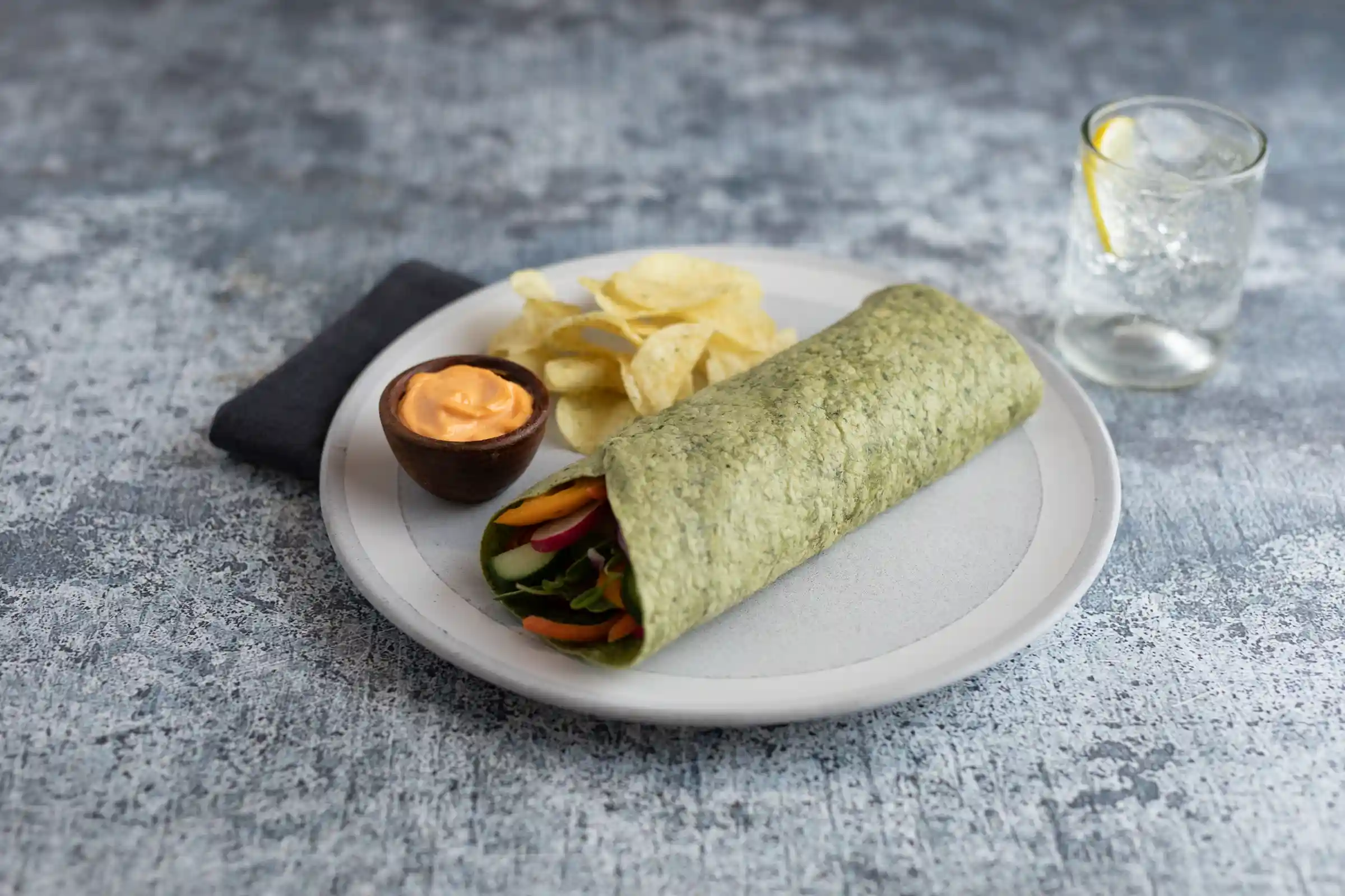 Mexican Original® 12-inch Spinach-Flavored Shelf Stable Pressed Wraps https://images.salsify.com/image/upload/s--97jBOh68--/q_25/om3n0nmplbitqutcghjt.webp