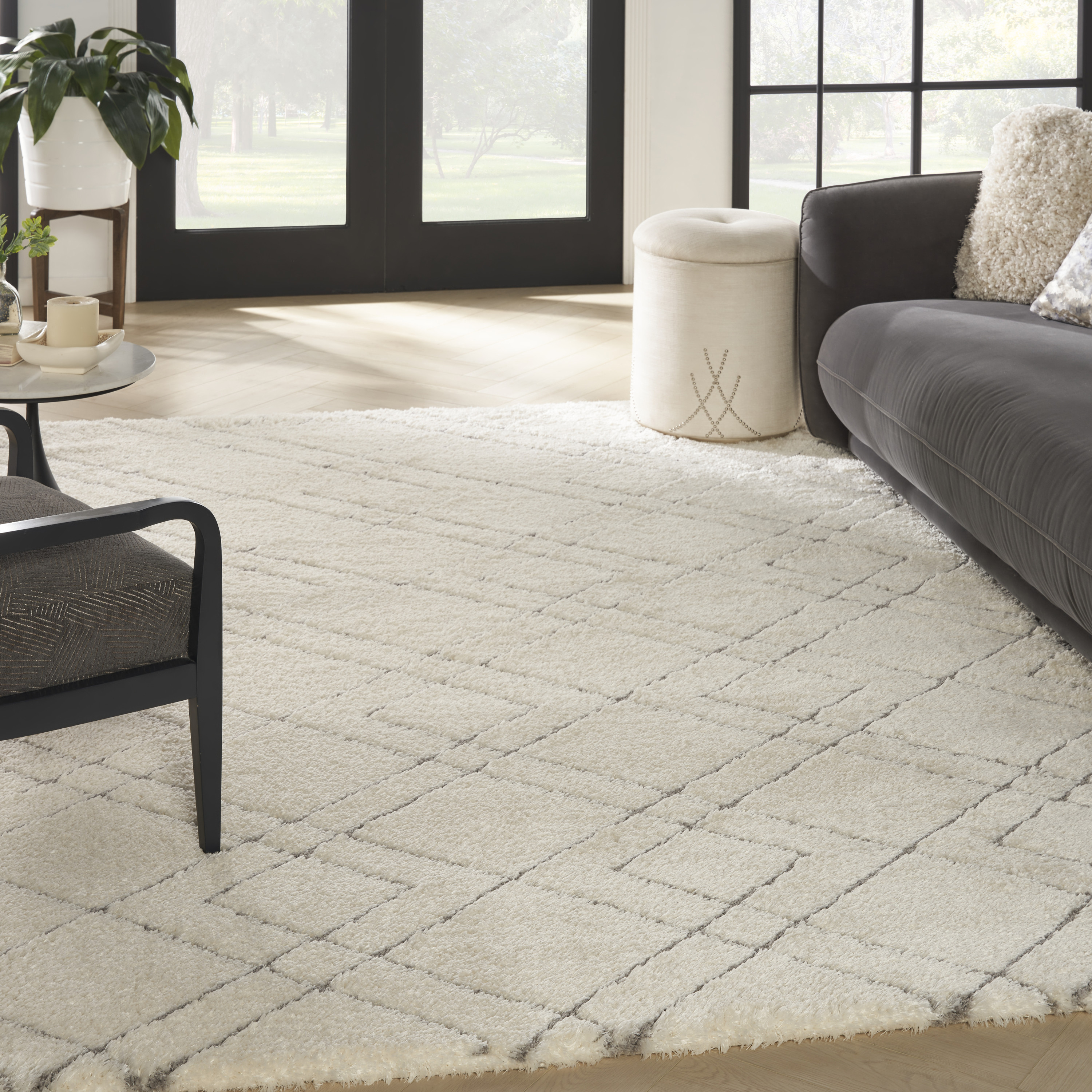 Nourison Dreamy Shag 6'7" x 9'2" Ivory Shag Indoor Rug