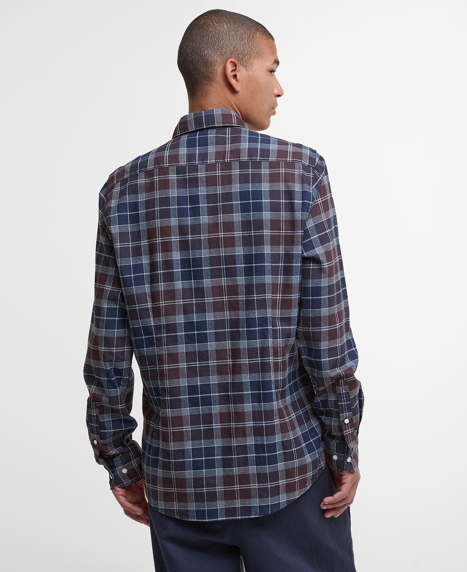 Fortrose Tailored Long-Sleeved Shirt image number 2