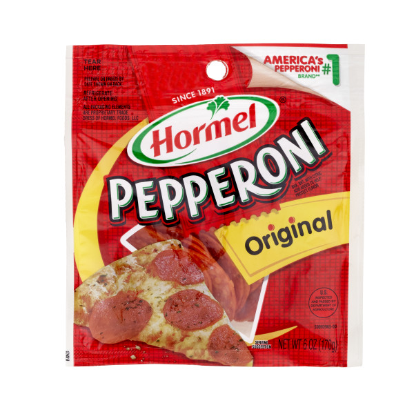 HORMEL(r) Pepperoni, 16/6 oz Pillow Pack . C1N1 - Front No Plunge In Package (Hi Res)