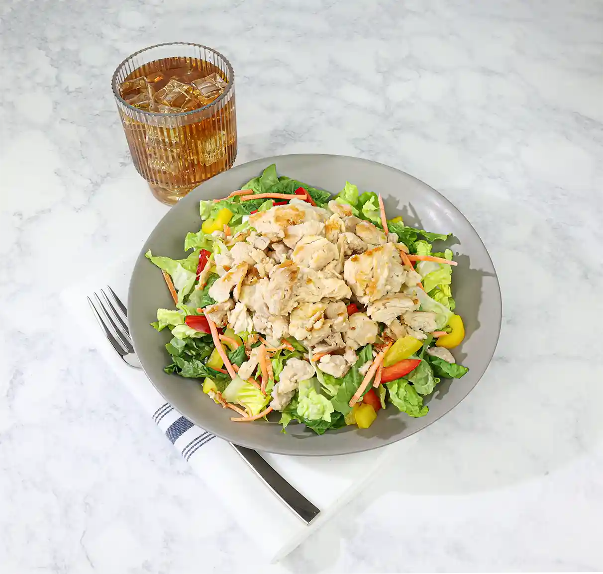 Tyson® Fully Cooked All Natural* Low Sodium Pulled Chicken, Reverse Blend 65 Dark/35 White Meat https://images.salsify.com/image/upload/s--6KjAtqEy--/q_25/fe35670ab9ae37f539ff24917293001980ee11d9.webp