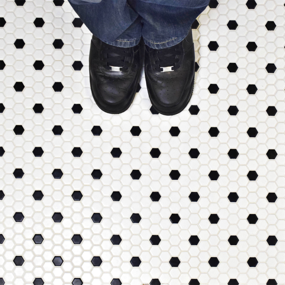 Metro 1″ Hex Matte White w/Black Dot 10-1/4 in. x 11-7/8 in. Porcelain Mosaic Tile