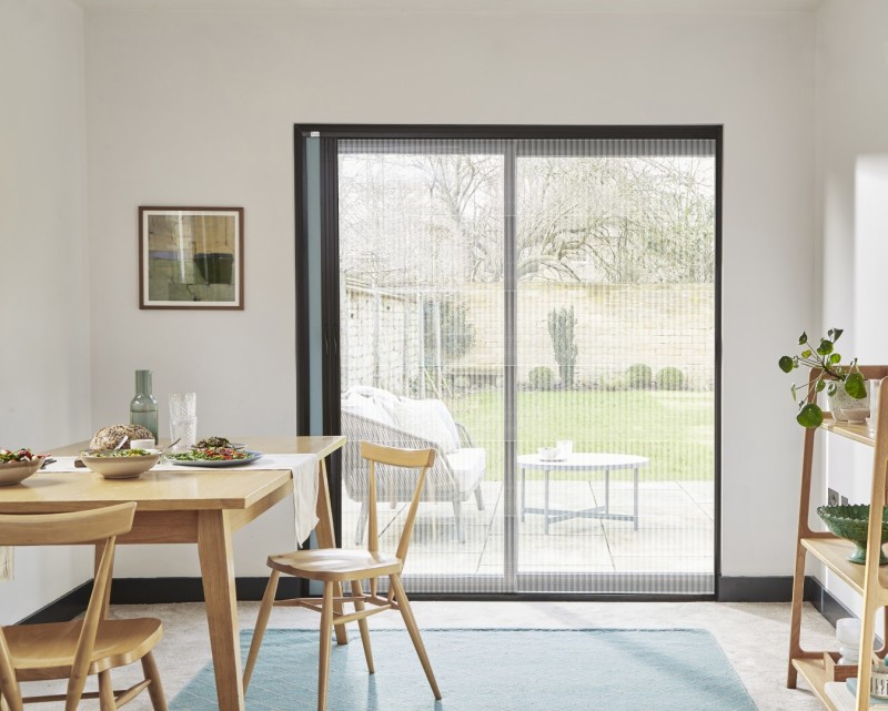 Breeze In White Fly Screen 02