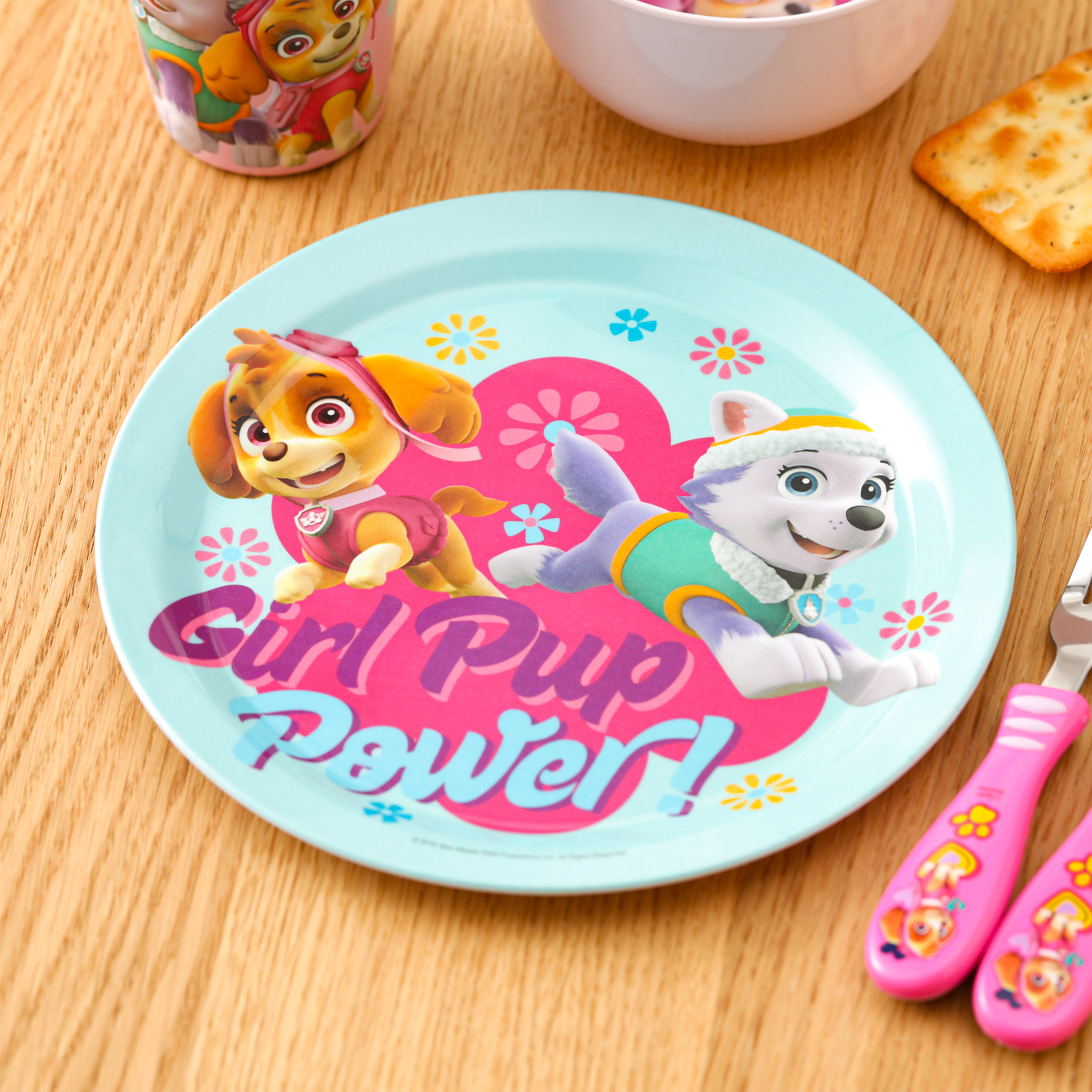 Paw Patrol Dinnerware Set, Skye and Everest, 5-piece set slideshow image 4 Paw Patrol Dinnerware Set, Skye and Everest, 5-piece set slideshow image 4