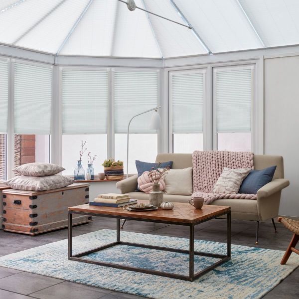 Seren White Pleated blind