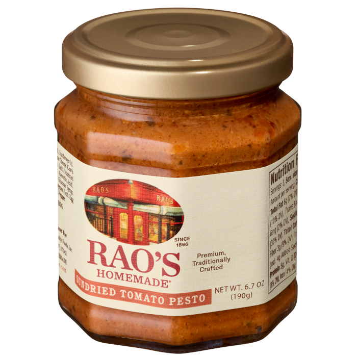 Sun Dried Tomato Pesto Sauce, 6.7 oz - Right angle Image