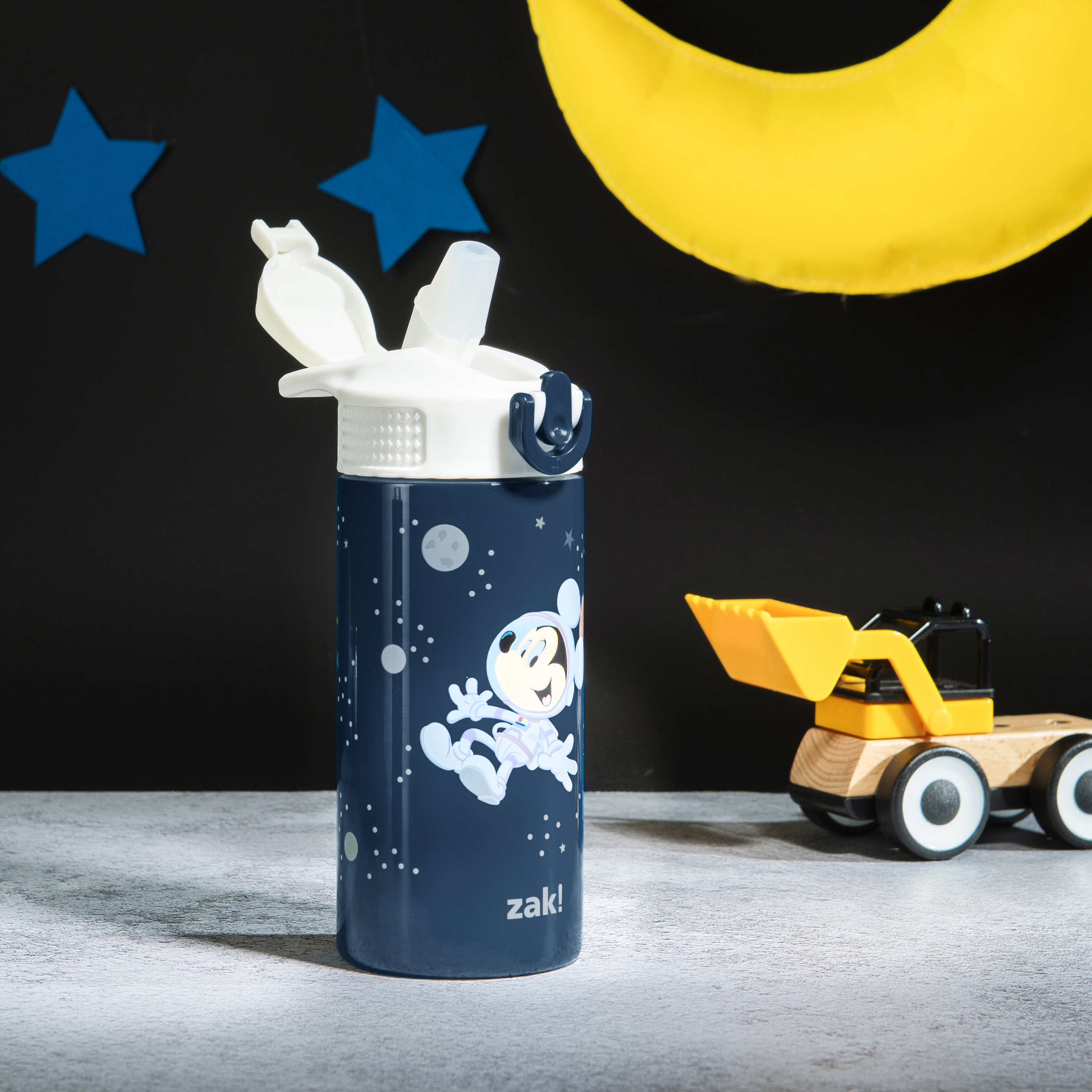Disney 14 ounce Stainless Steel Vacuum Insulated Water Bottle, Mickey Mouse slideshow image 9 Disney 14 ounce Stainless Steel Vacuum Insulated Water Bottle, Mickey Mouse slideshow image 9