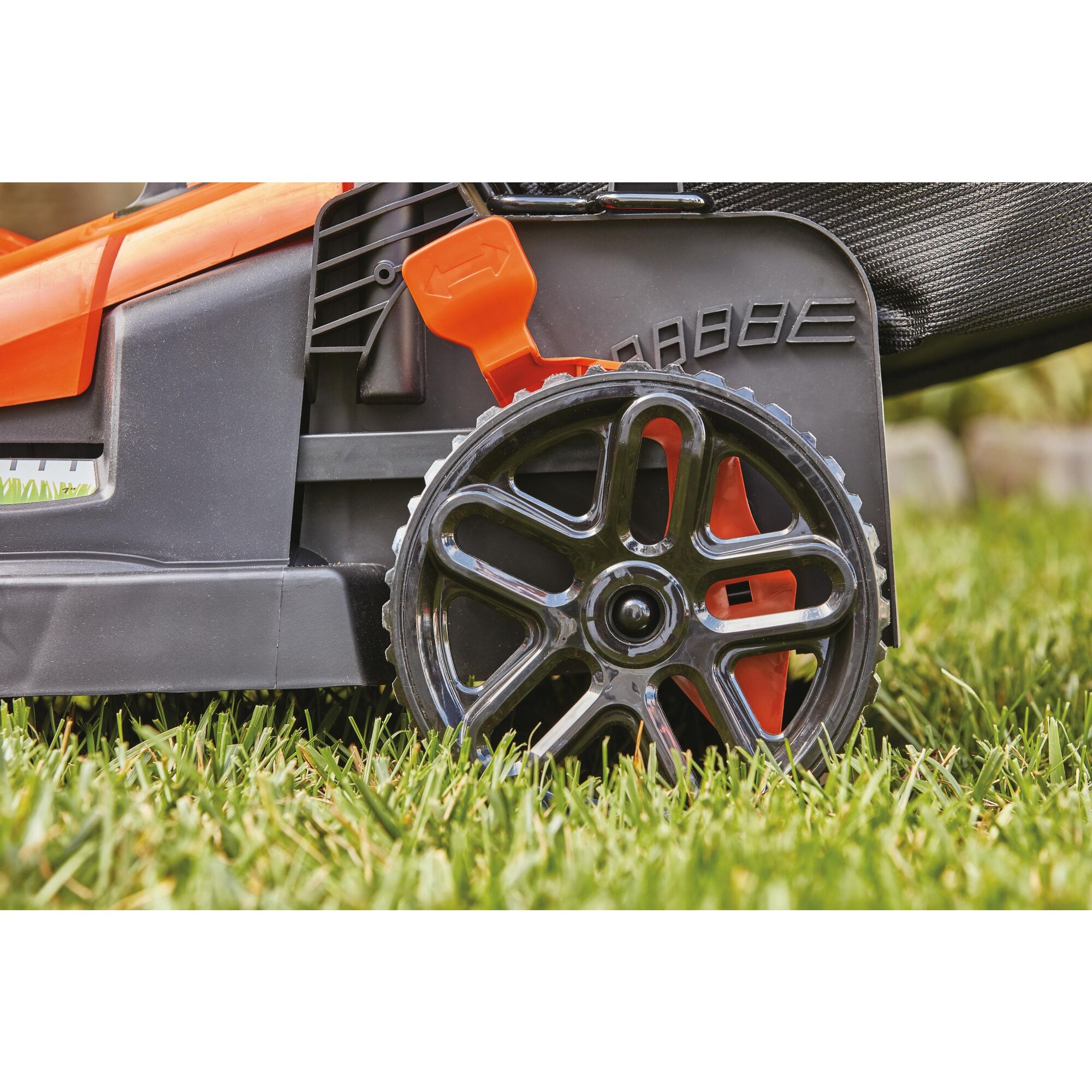 12 Amp 17 inch Electric Lawn Mower with Rugged wheel treads feature.