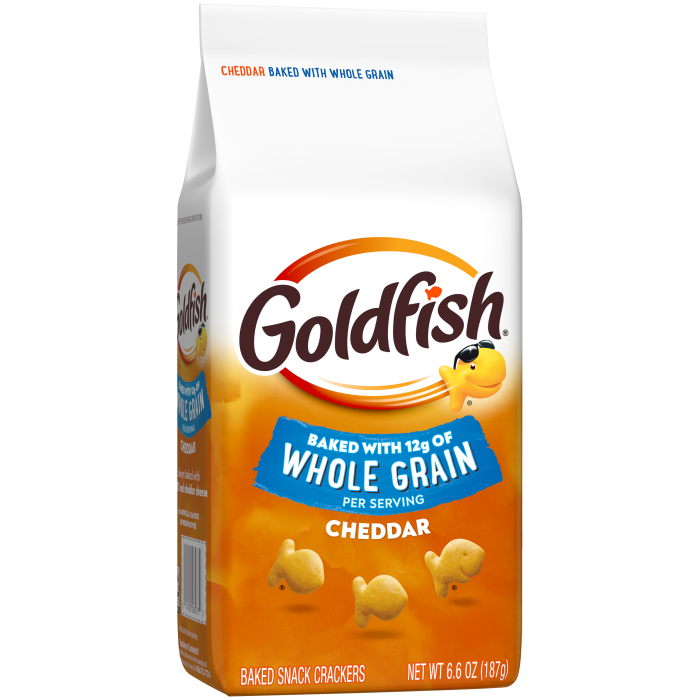 Goldfish® Baked with Whole Grain Cheddar Baked Snack Crackers, 6.6 oz, bag - Left Angle Image