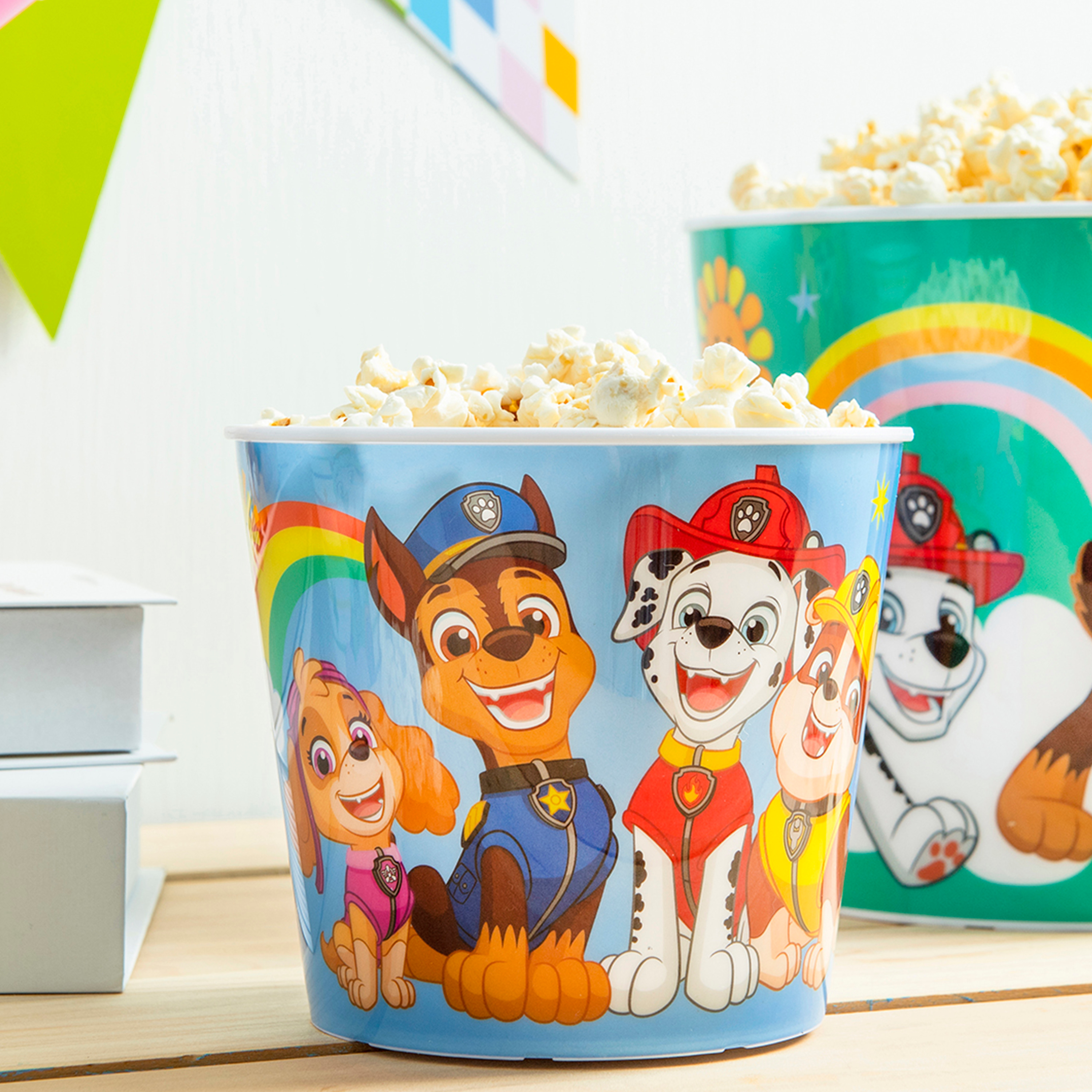 Paw Patrol Plastic Popcorn Container and Bowls, Chase, Marshall and Friends, 5-piece set slideshow image 3