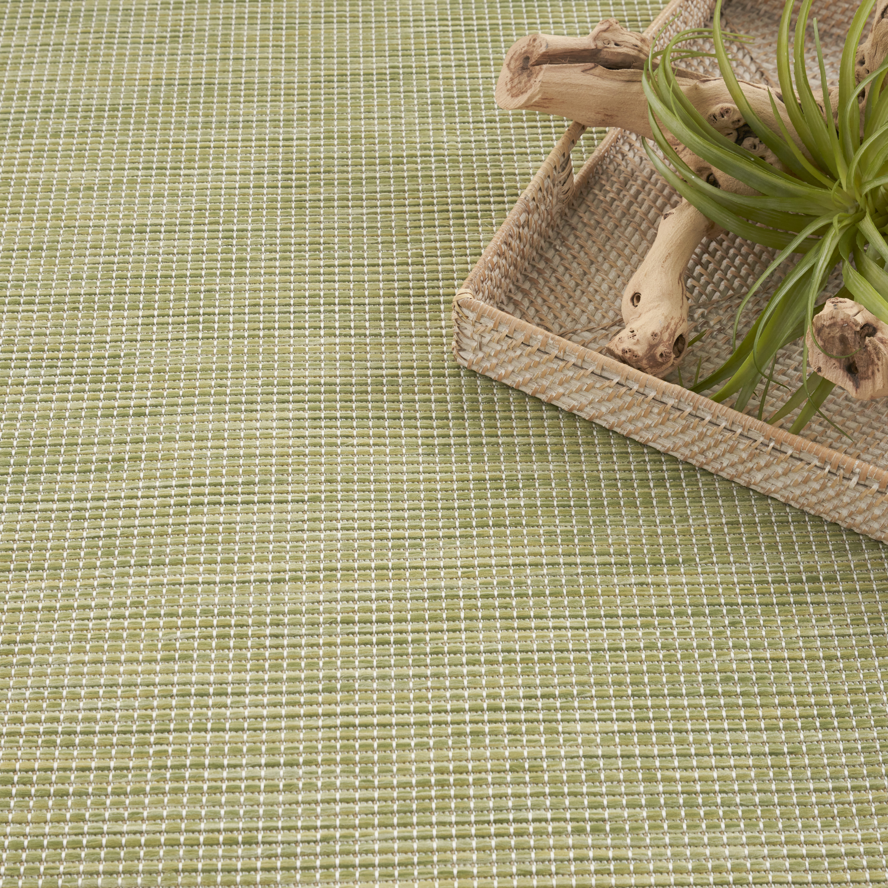 Nourison Positano 6' x Round Green Modern Rug