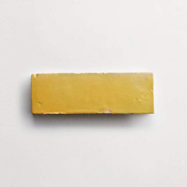 clé zellige | baguette | gloss | indian saffron | sample 