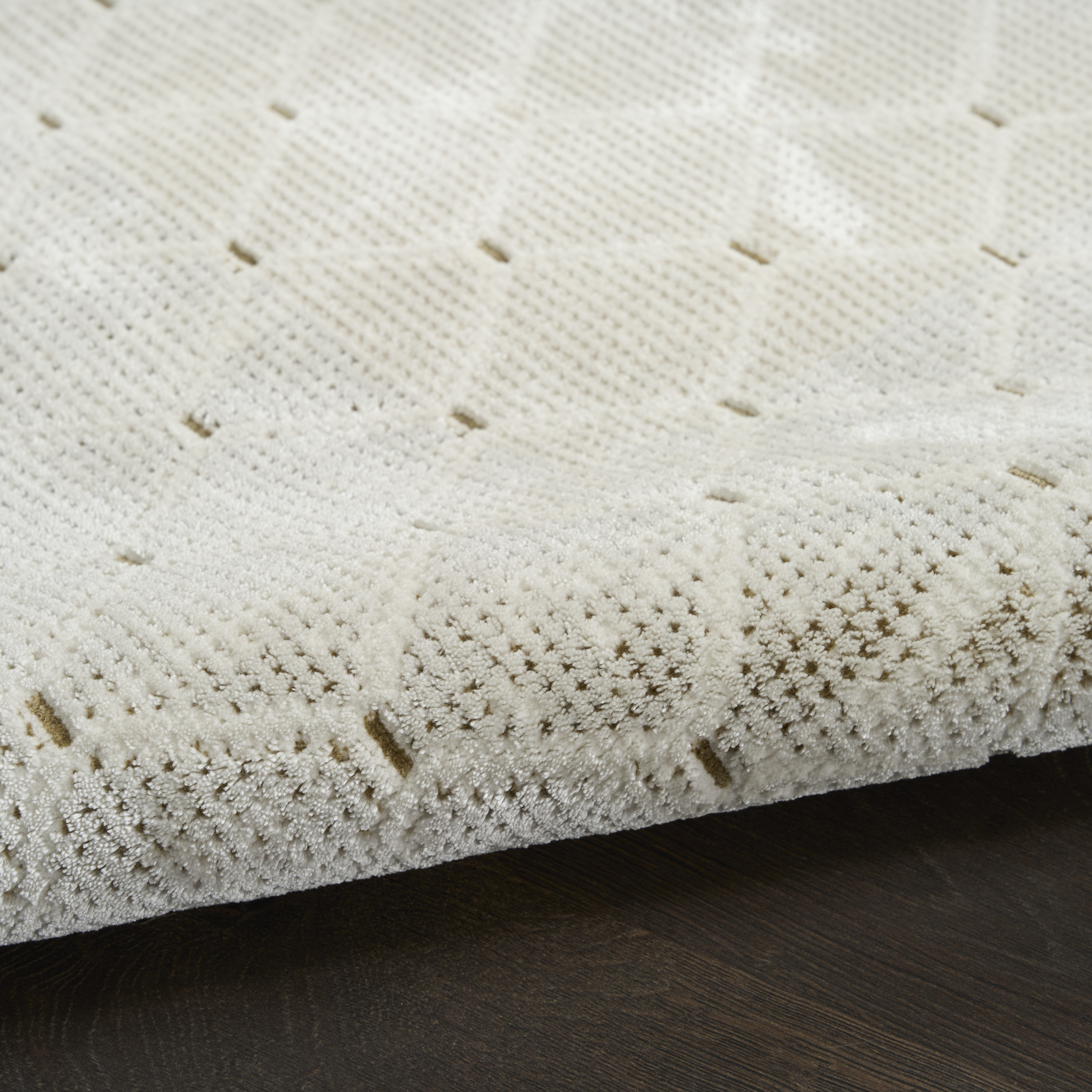 DKNY Grand Street 5'3" x 7'3" Ivory Modern Indoor Rug