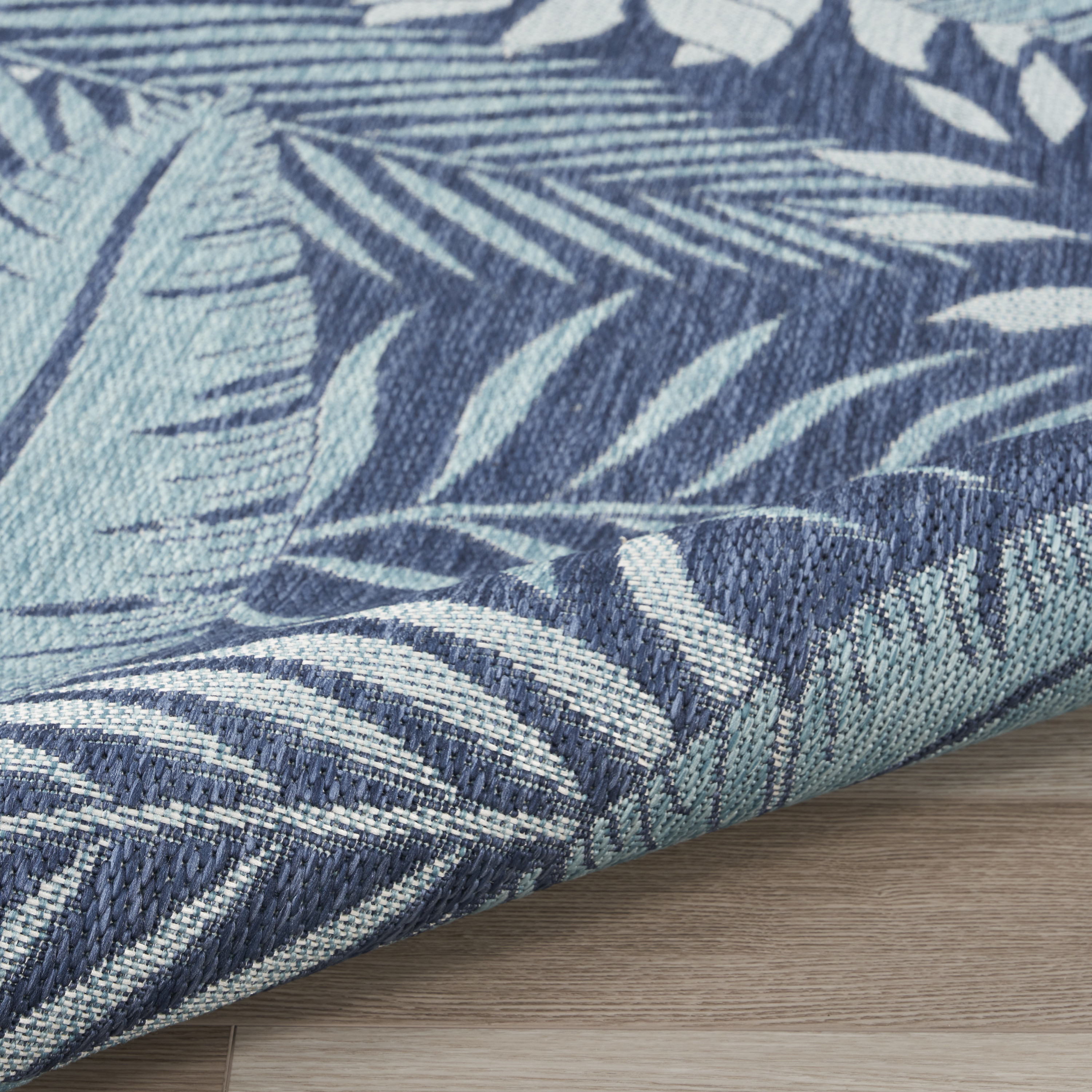 Nourison Garden Oasis 5' x 7' Navy Tropical Rug
