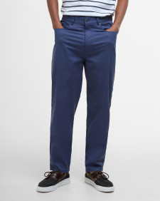 Pantaloni chino con vestibilità regular, leggeri ed elasticizzati 