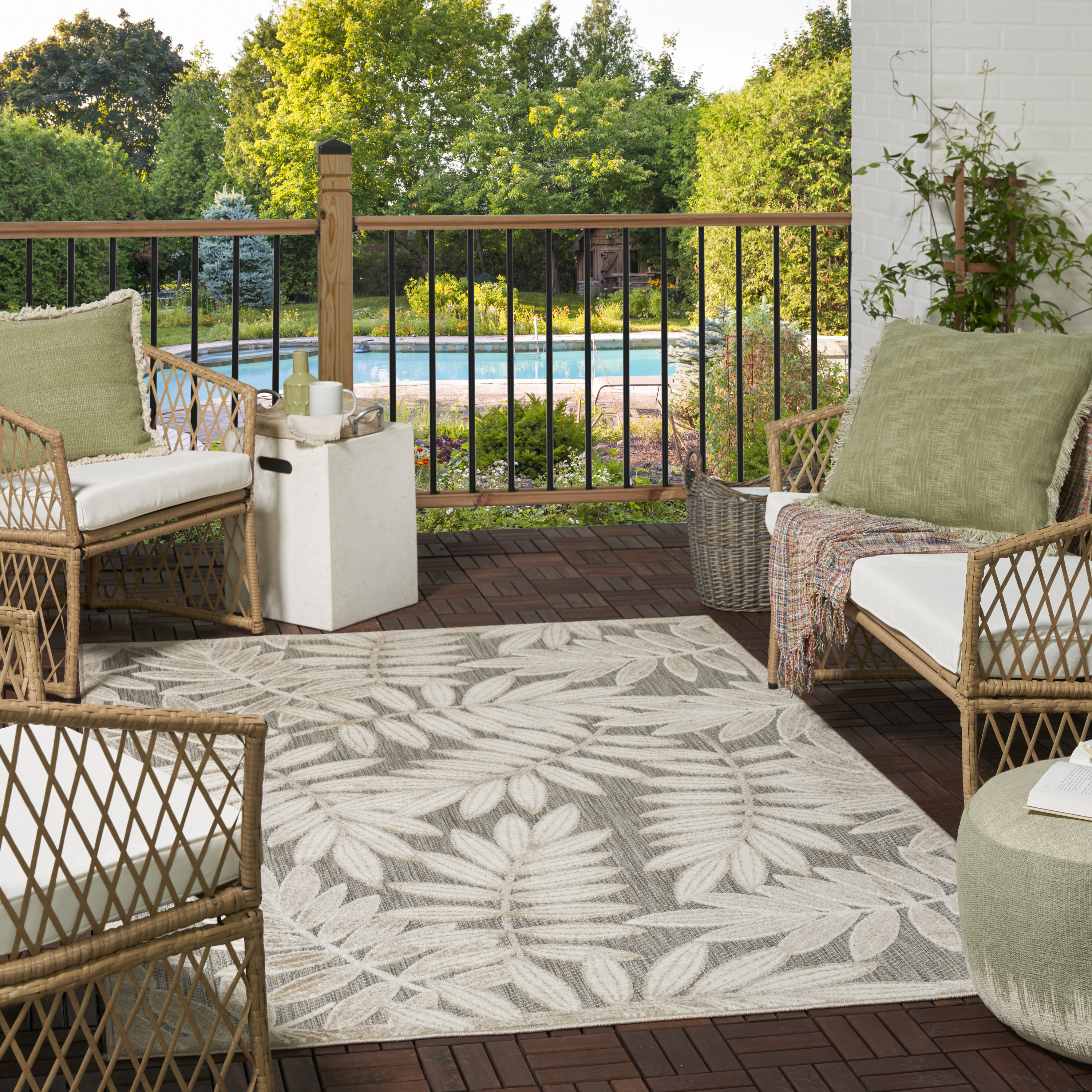 Nourison Aloha 6' x 9' Natural Tropical Rug