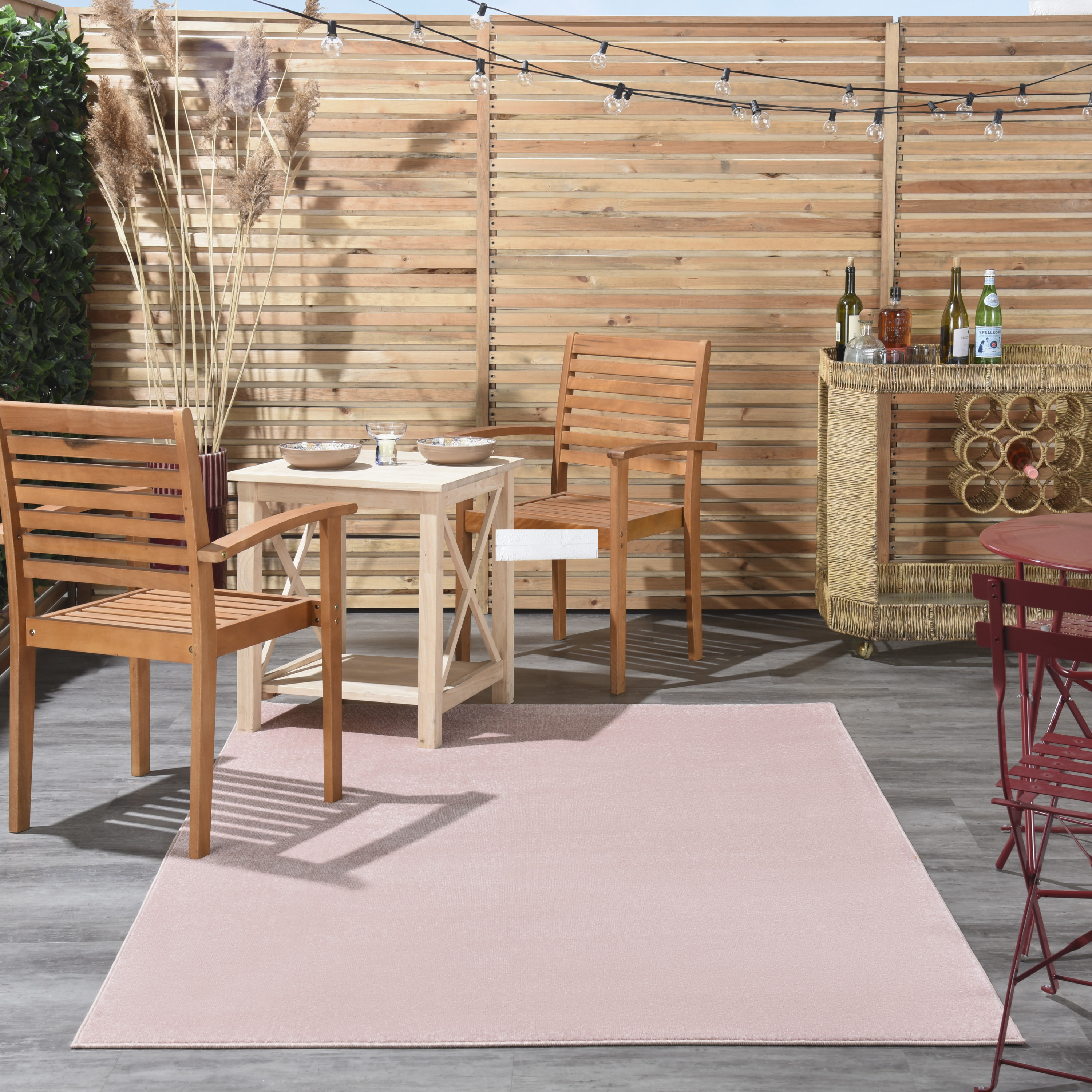 Nourison Nourison Essentials 6' x 9' Pink Outdoor Rug