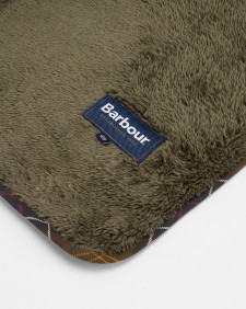 Dog Quilt and Fleece Blanket 