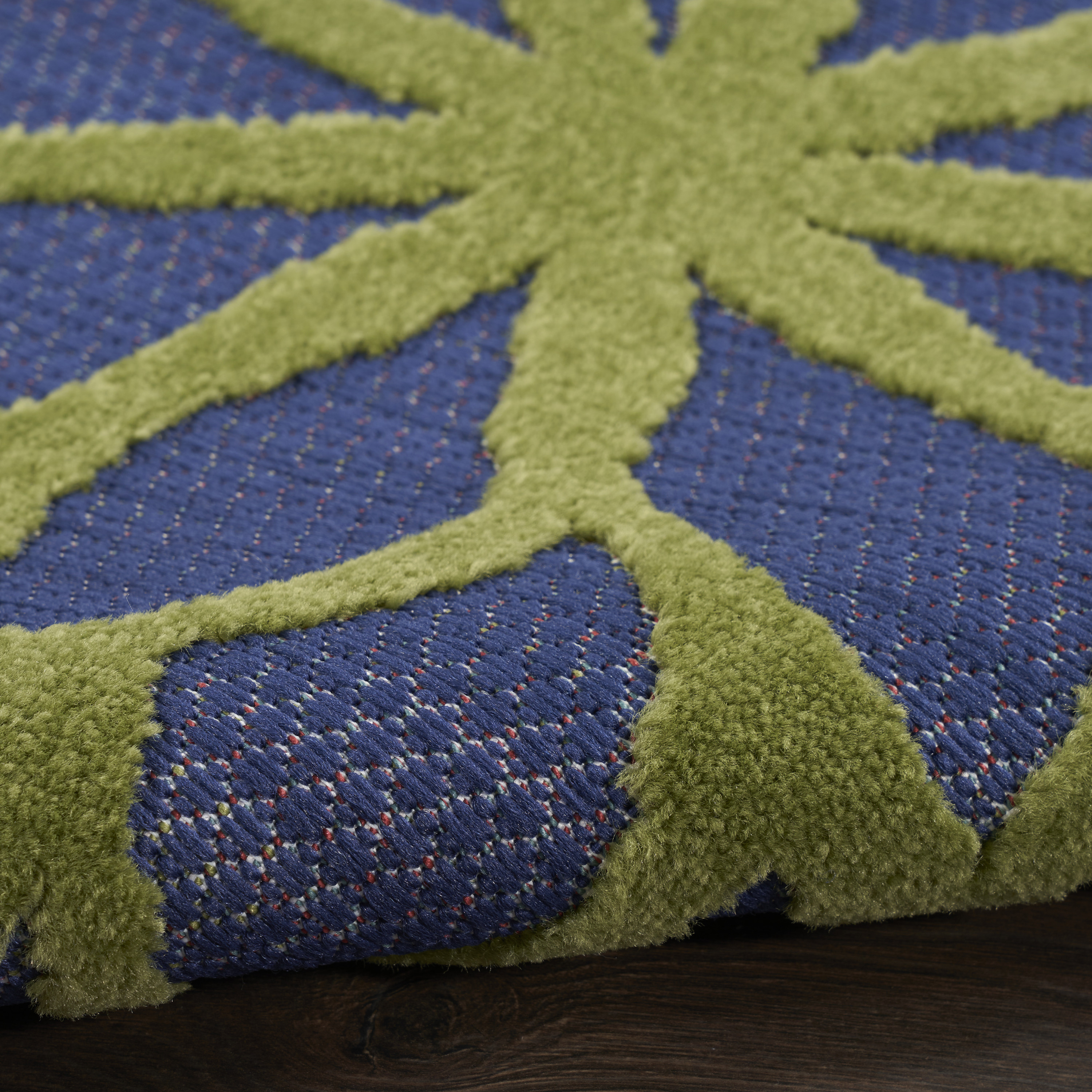 Nourison Aloha 5'3" x 7'5" Navy Multicolor Outdoor Rug