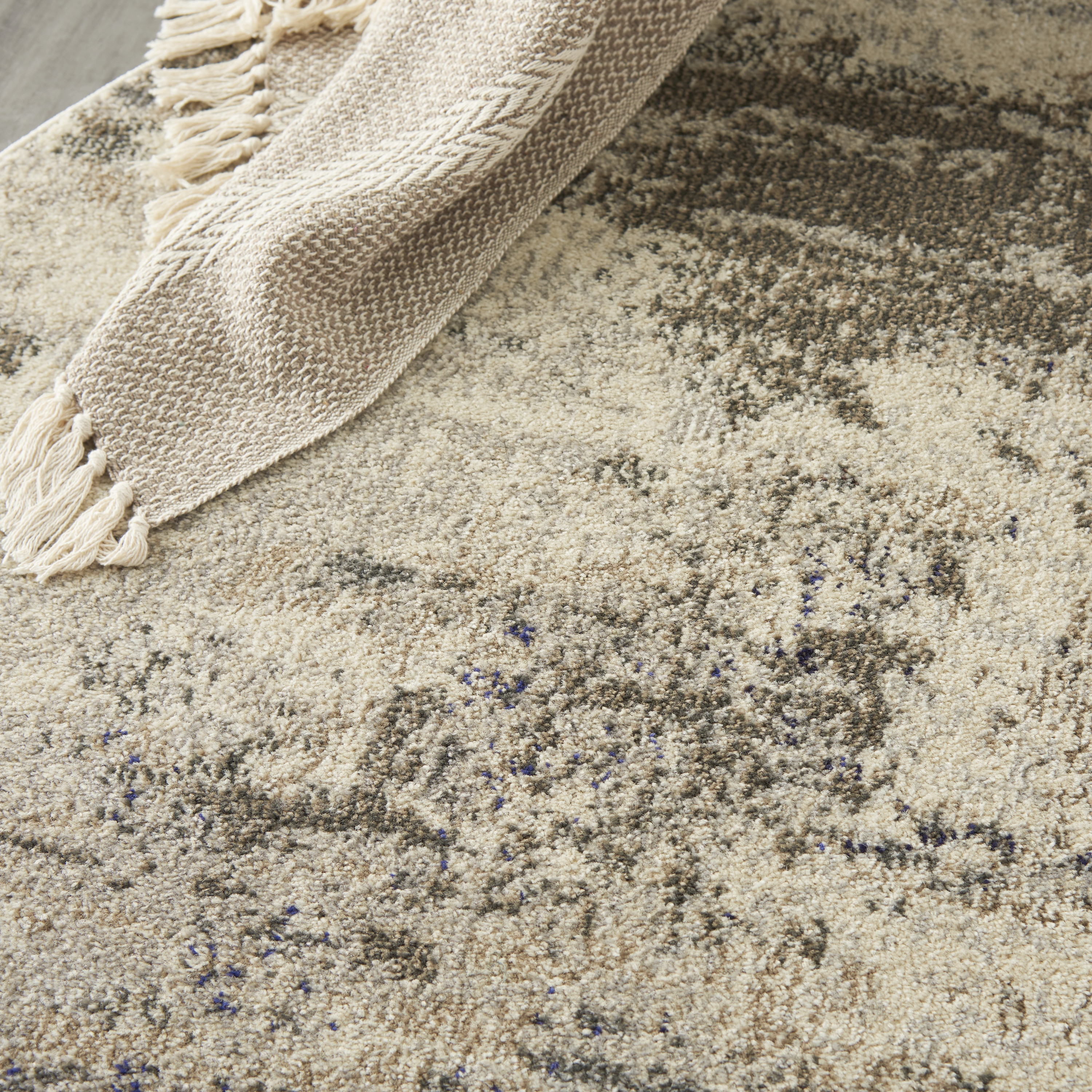 Nourison Celestial 4' x Round Ivory Grey Modern Indoor Rug