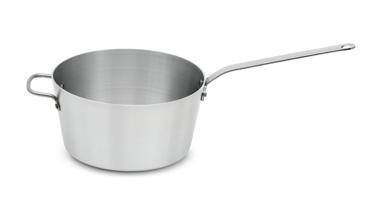 7-quart Wear-Ever® tapered aluminum saucepan with natural finish and plated handle